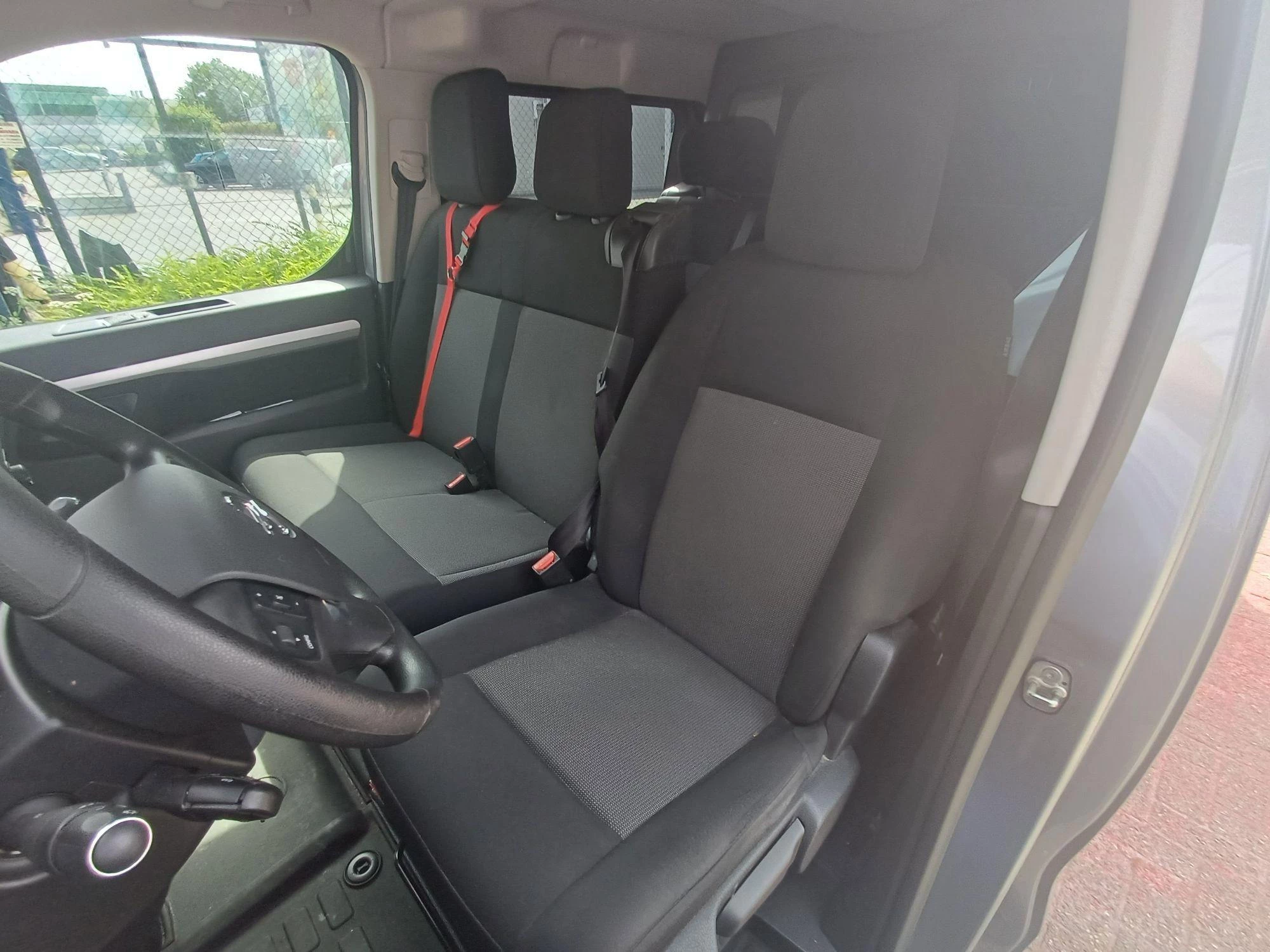 Opel Vivaro 2.0 Turbo 90kW Edition DC L3H1 29