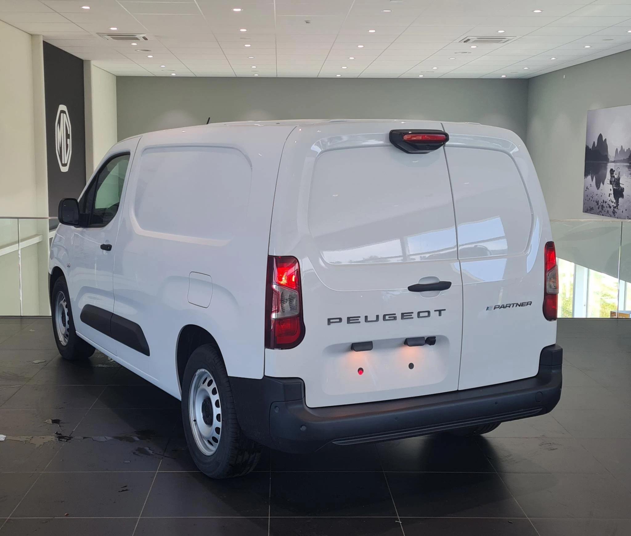 Peugeot e-Partner
