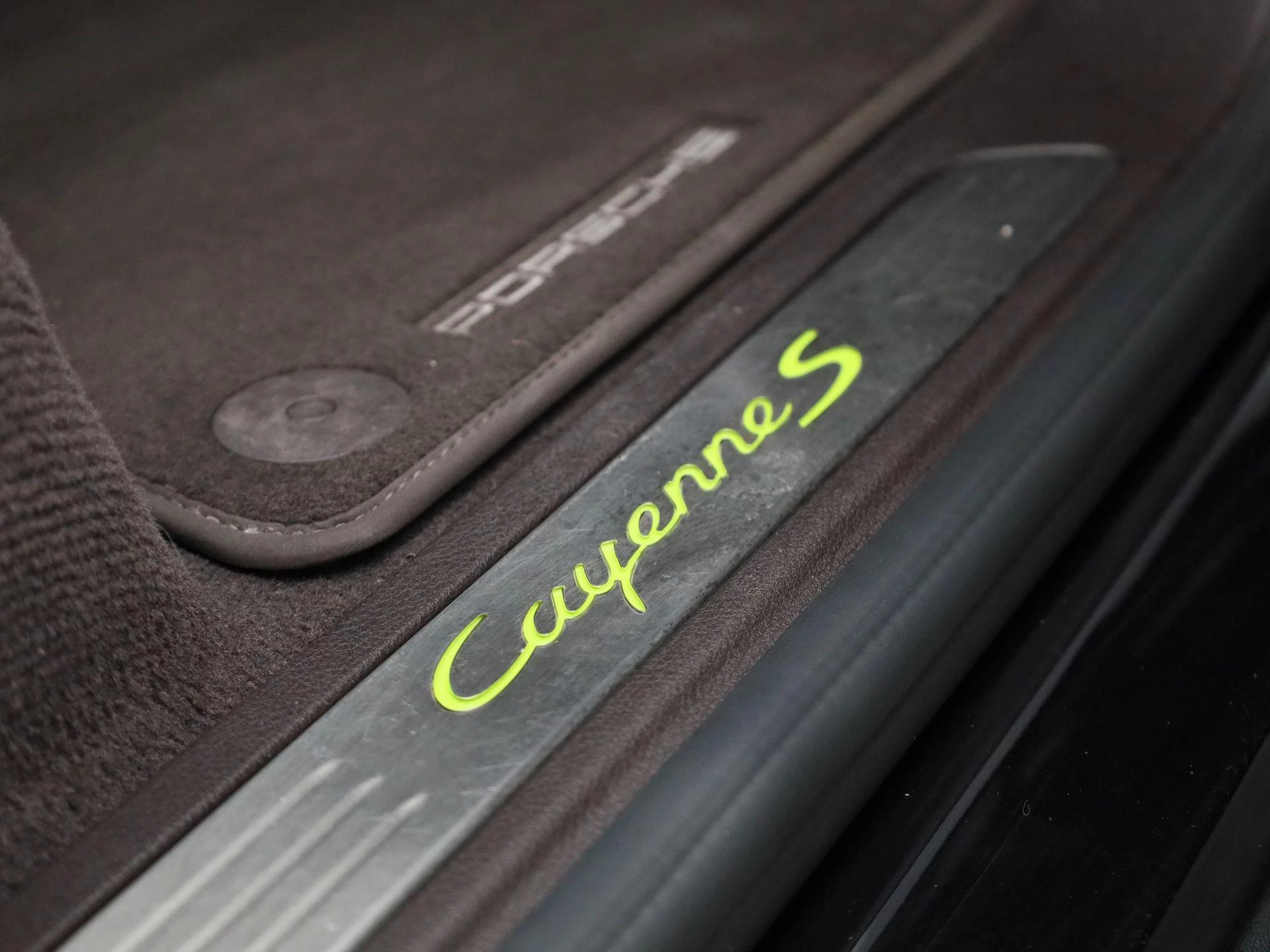 Porsche-Cayenne-image-51