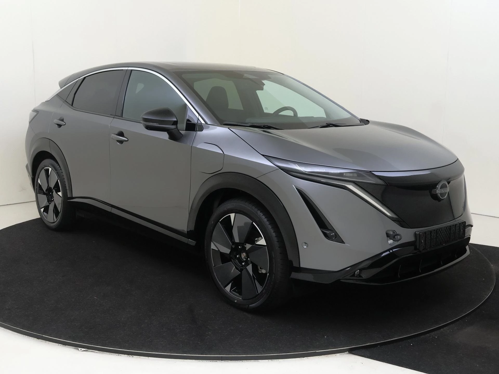 Nissan-ARIYA-image-1