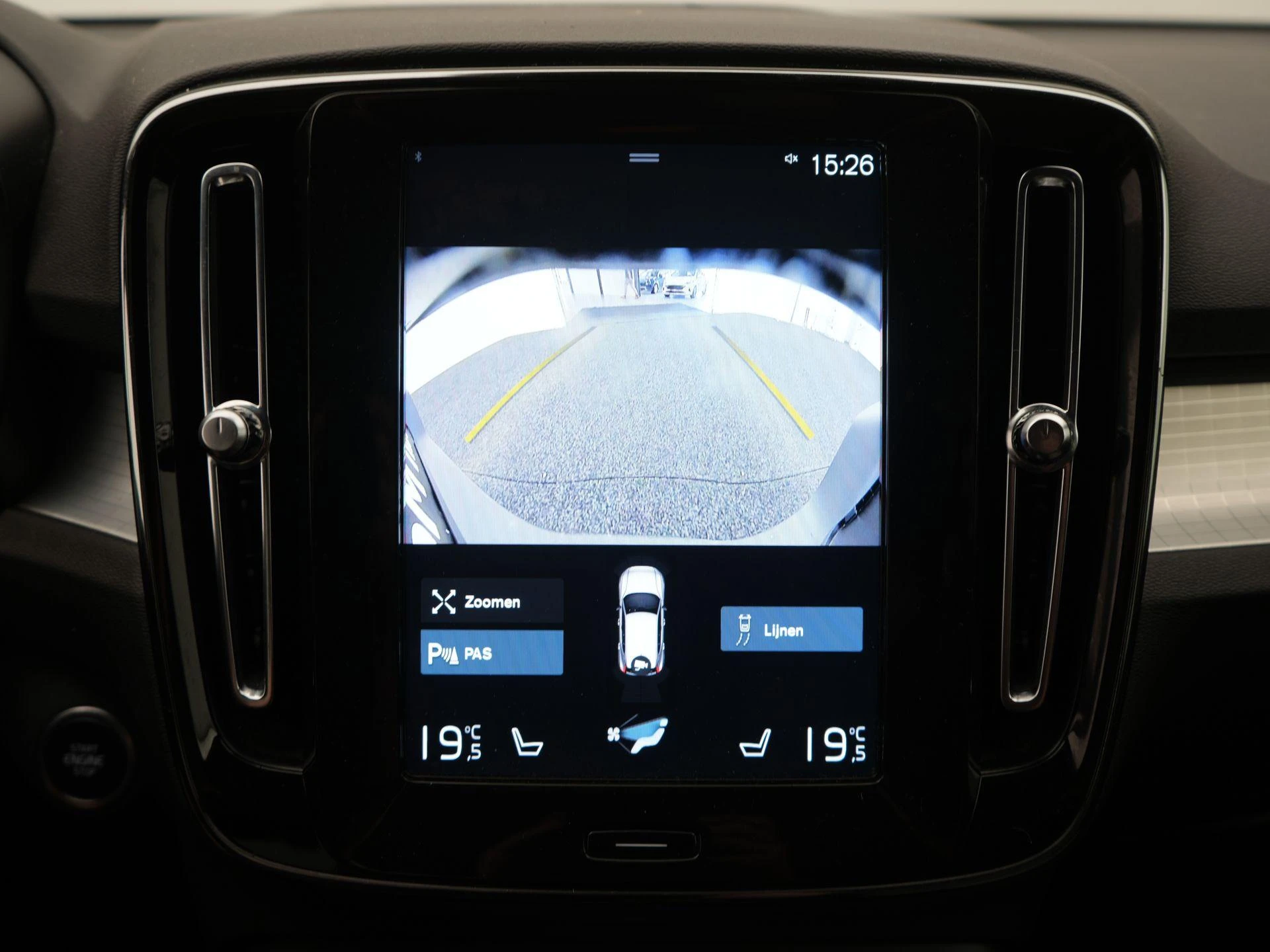 Volvo XC40 1.5 T4 Plug-in hybrid Plus Dark