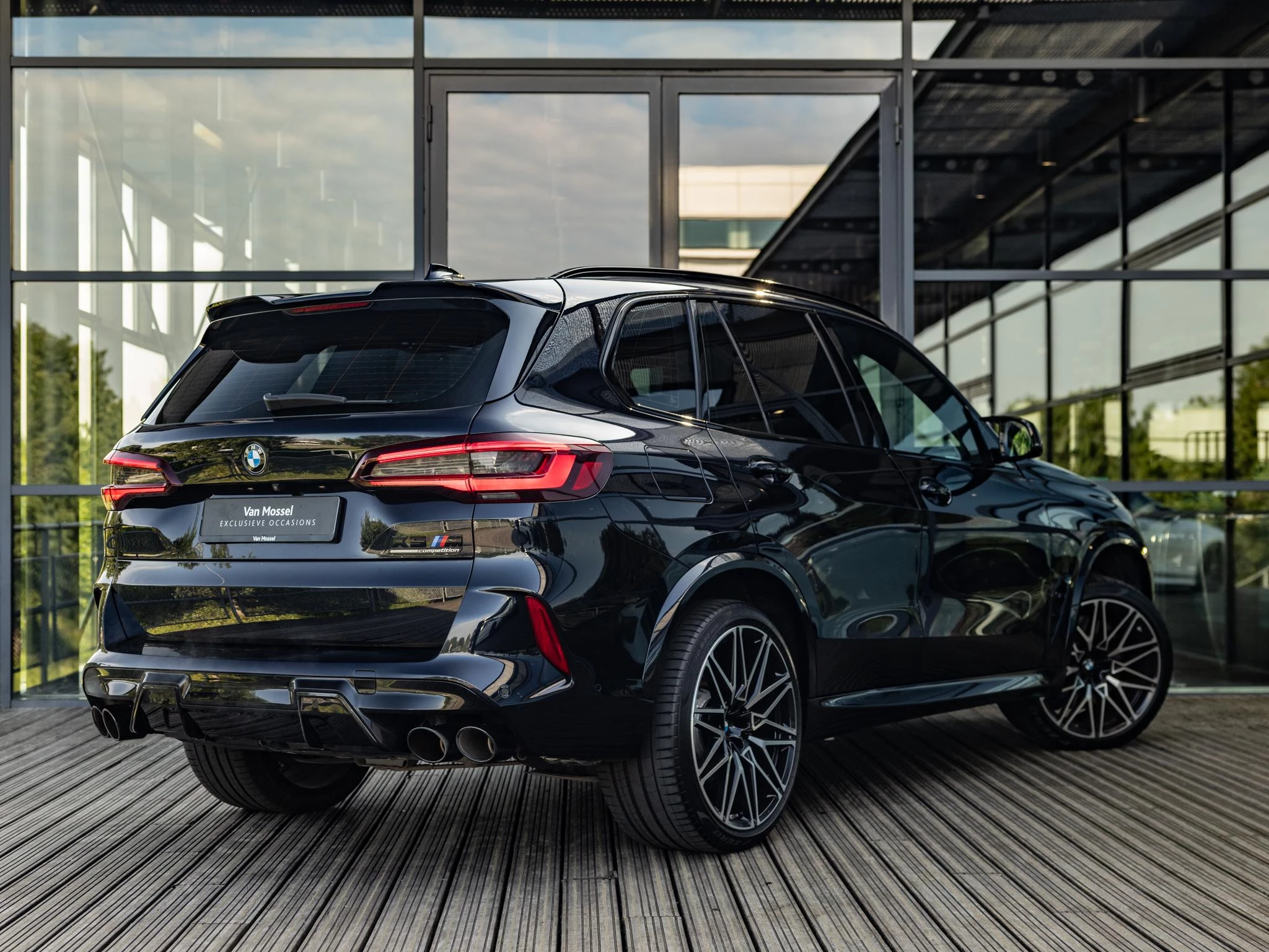 BMW-X5-image-1