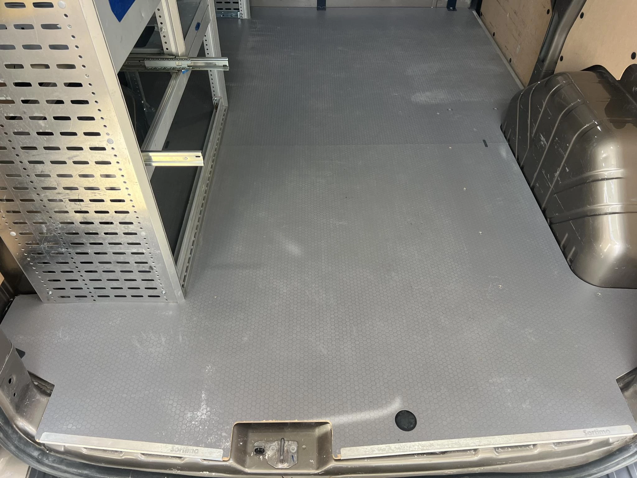 Ford-Transit Custom-image-15