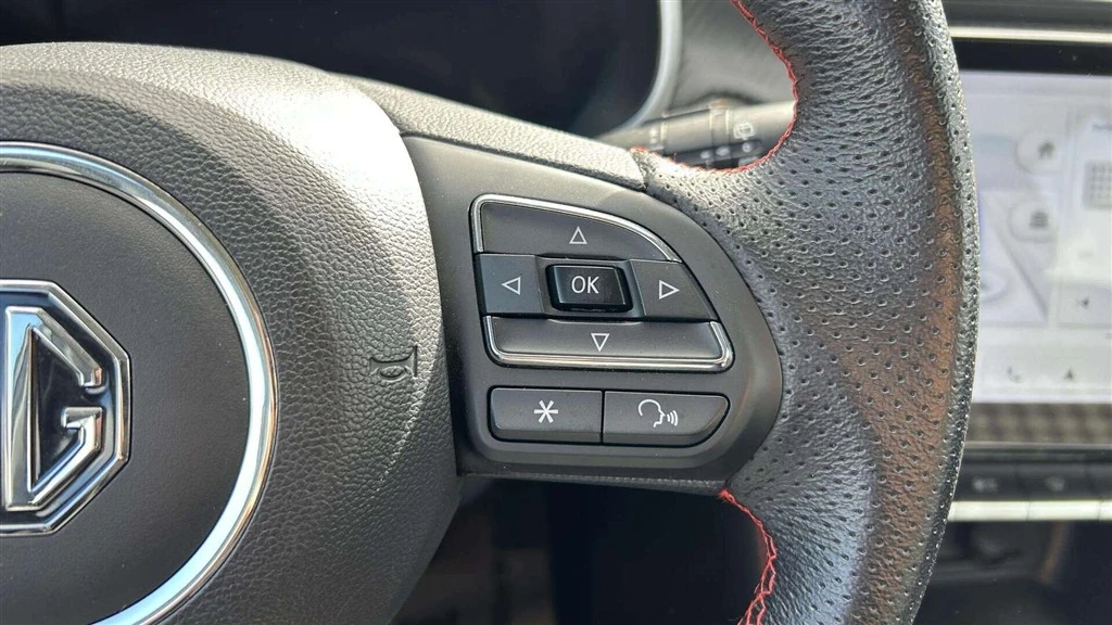 MG-ZS EV-image-11
