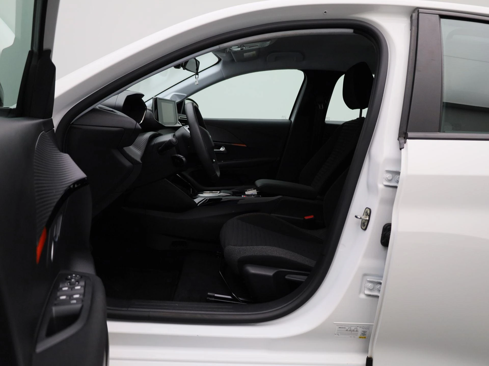 Peugeot e-208 EV Active Pack 50 kWh