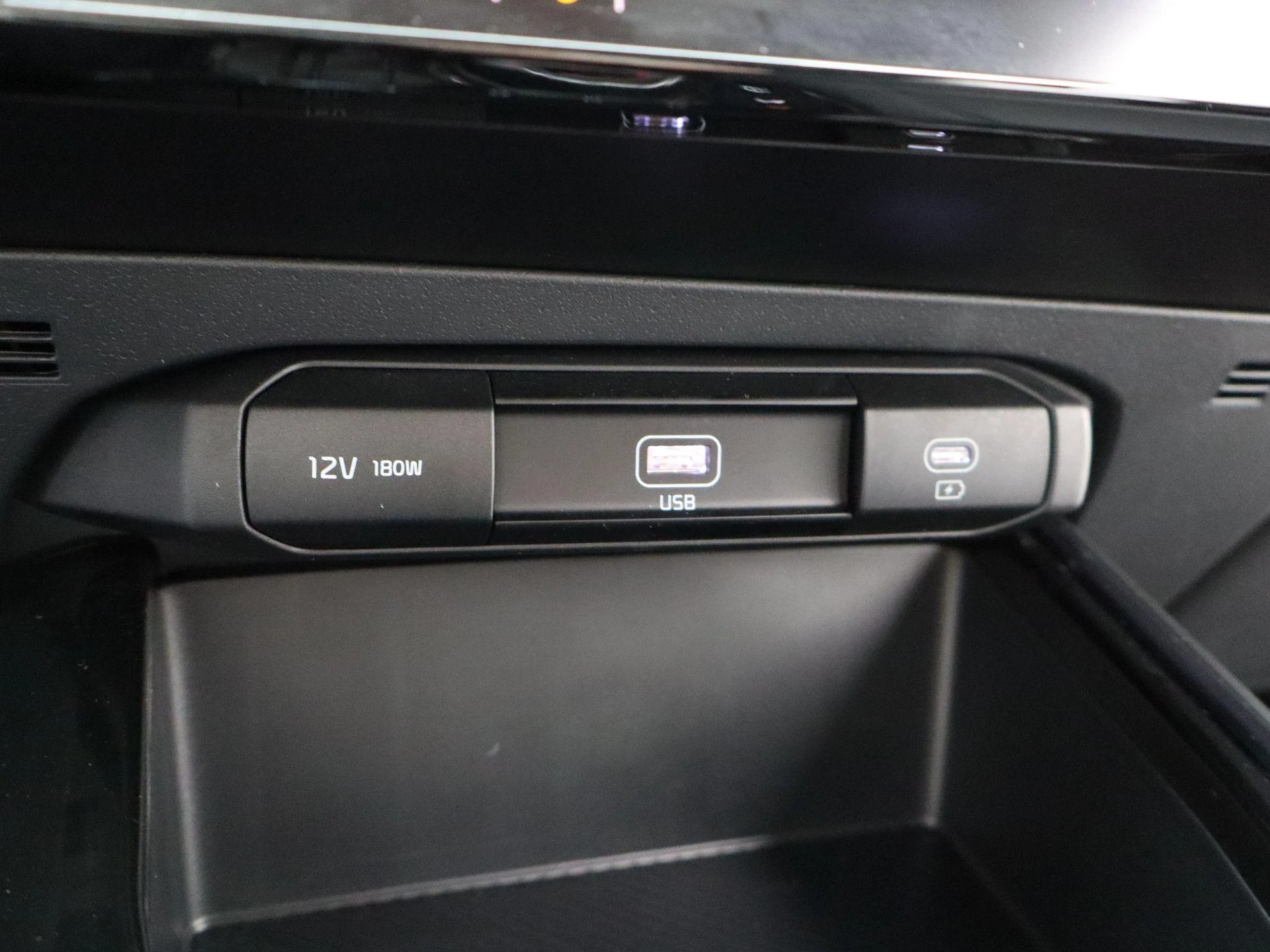 Kia-Niro-image-21