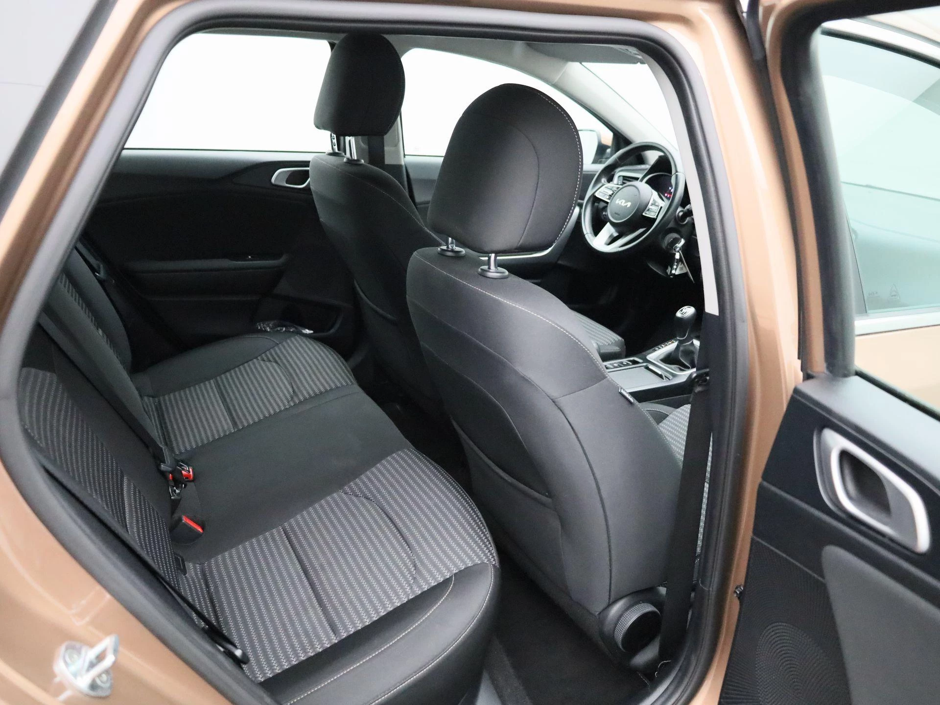 Kia-Ceed Sportswagon-image-28