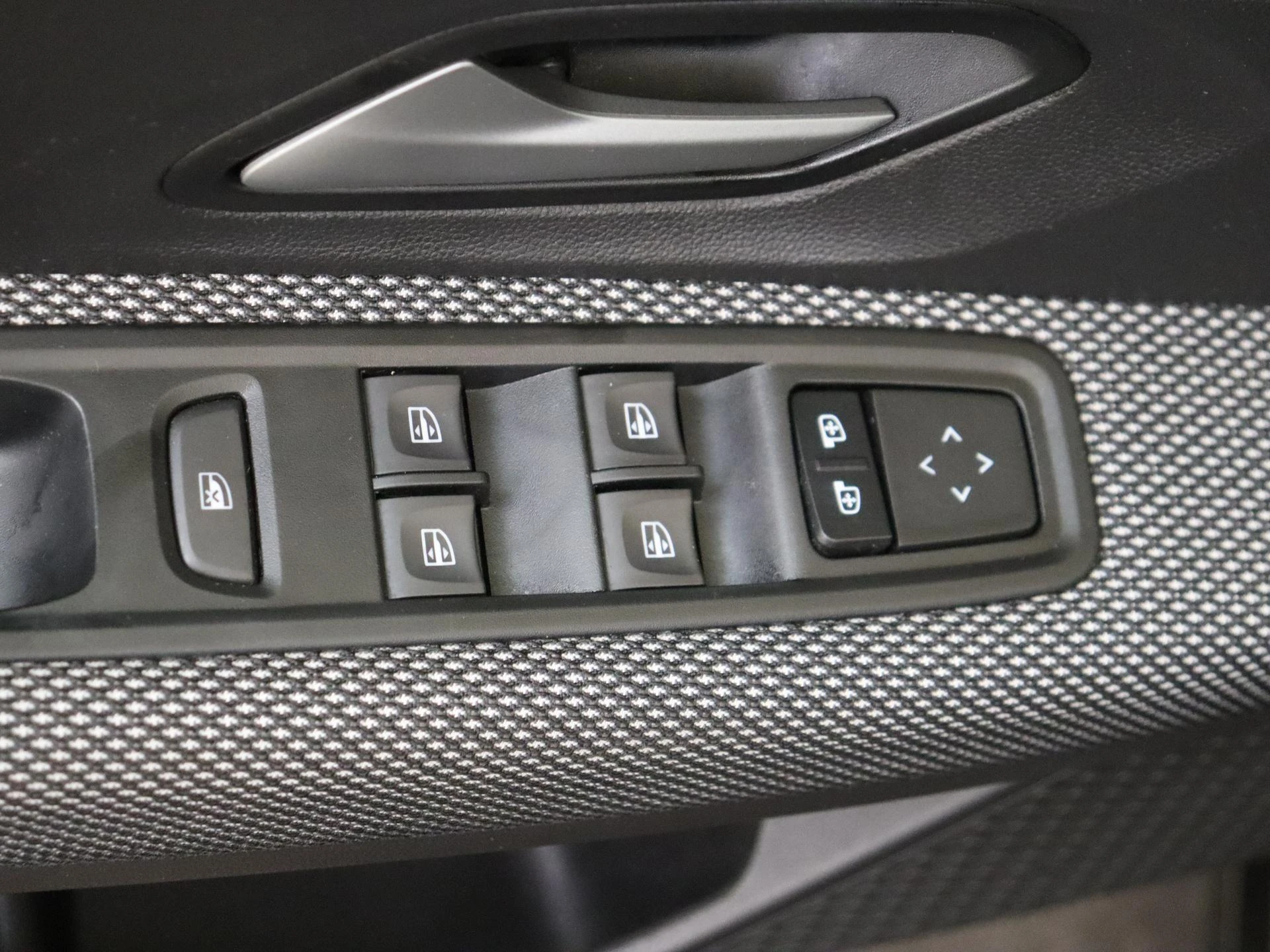 Dacia-Sandero-image-21