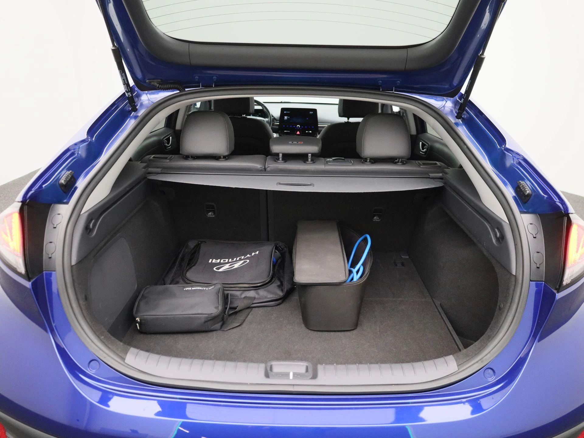 Hyundai-IONIQ-image-11