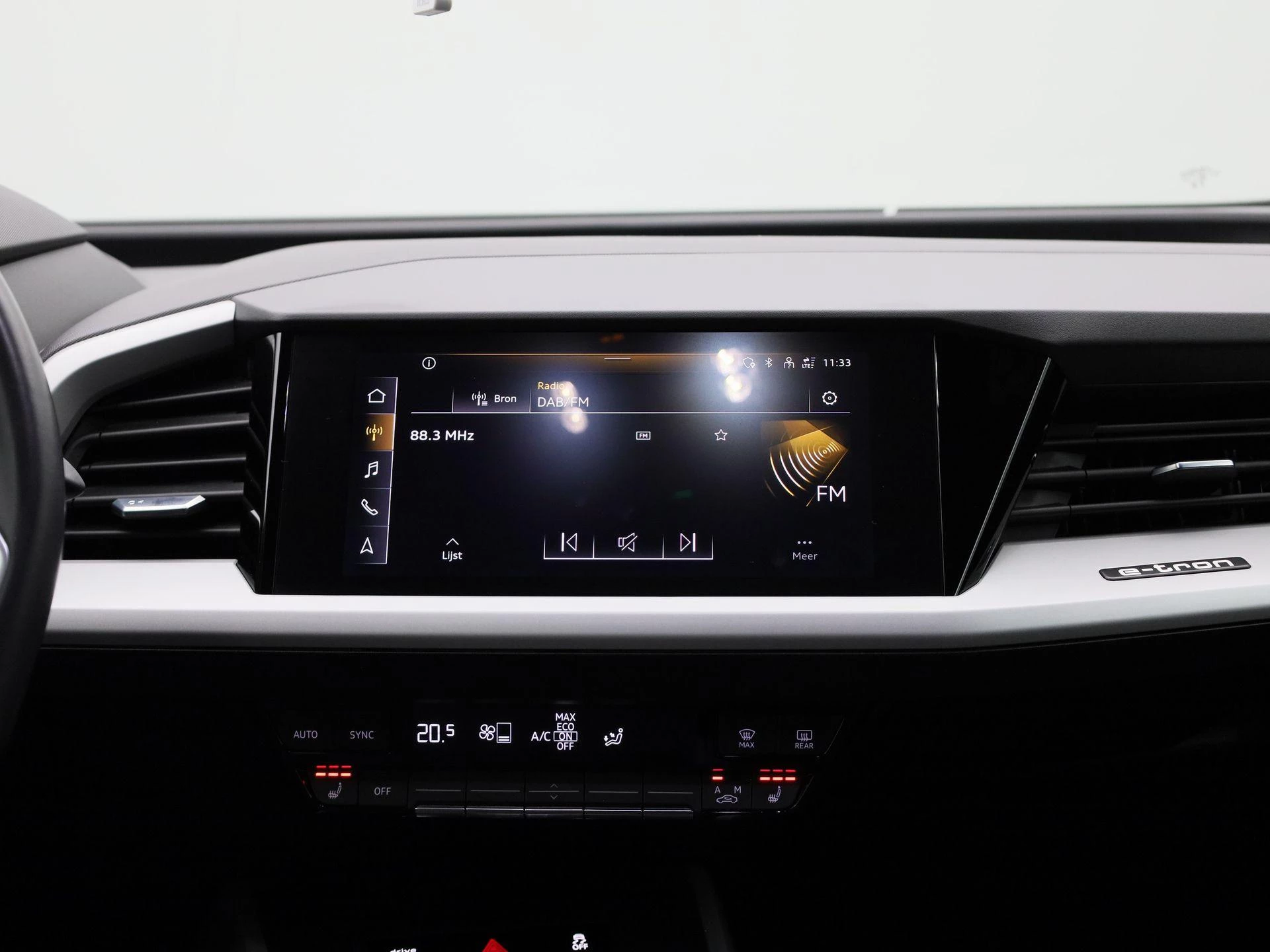 Audi-Q4 Sportback e-tron-image-11