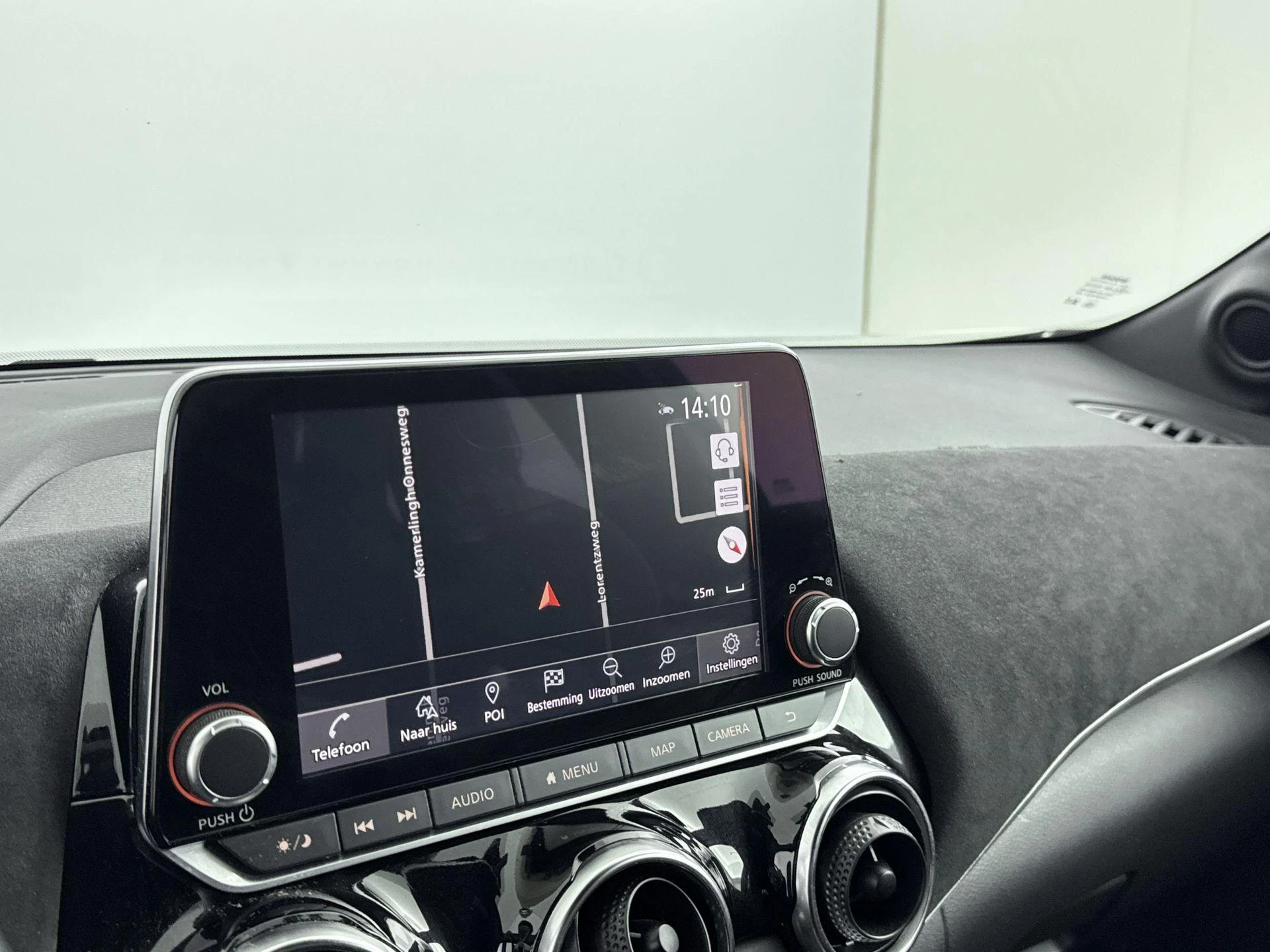 Nissan-Juke-image-13