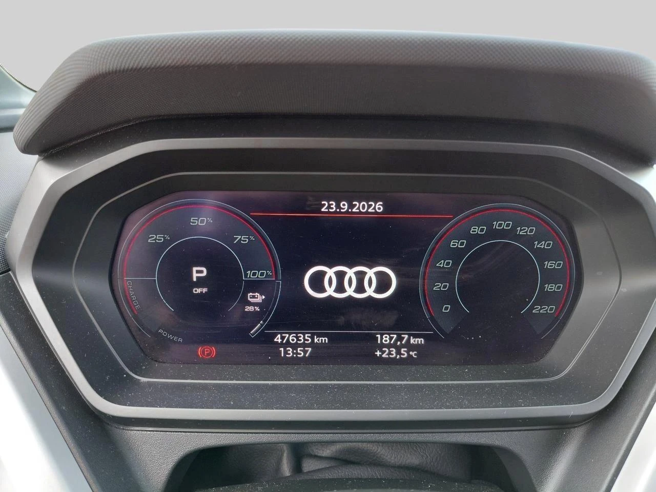 Audi-Q4 e-tron-image-22