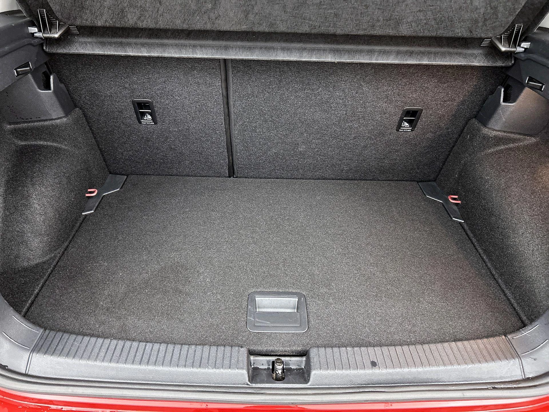 Volkswagen-T-Cross-image-12