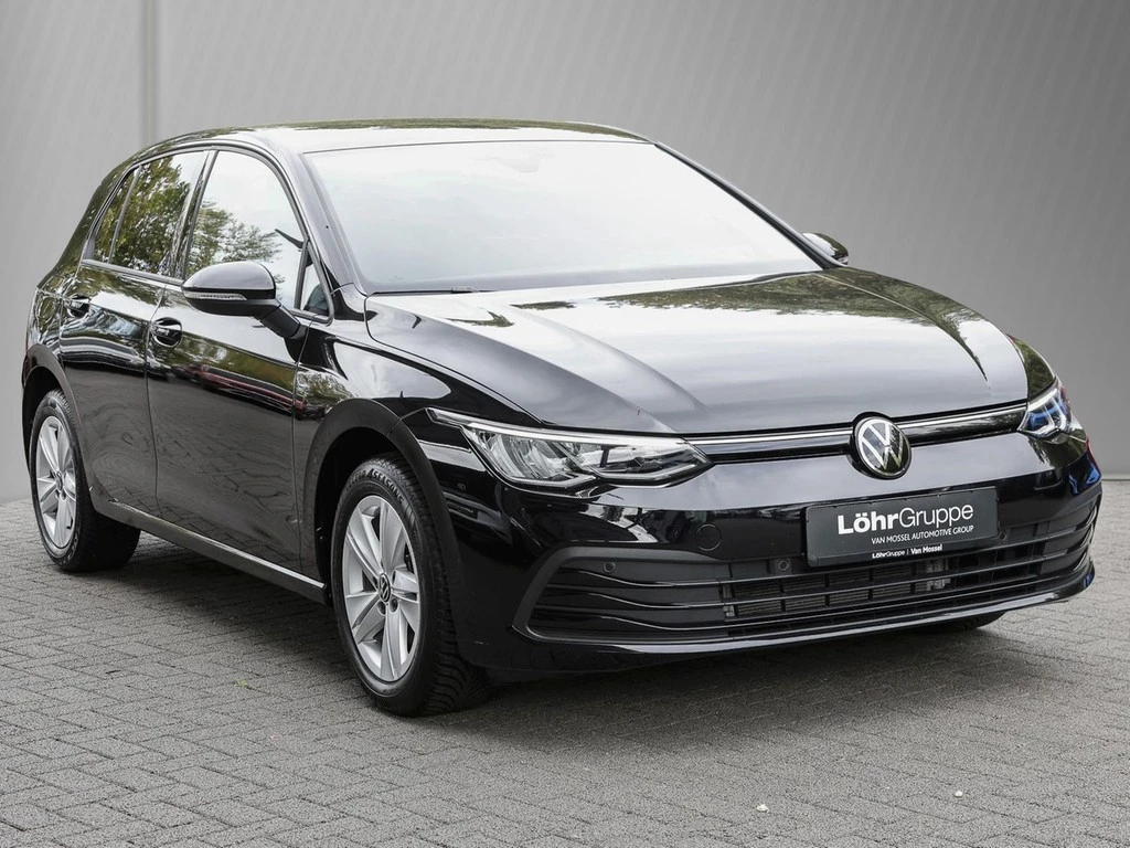 Volkswagen-Golf-image-2