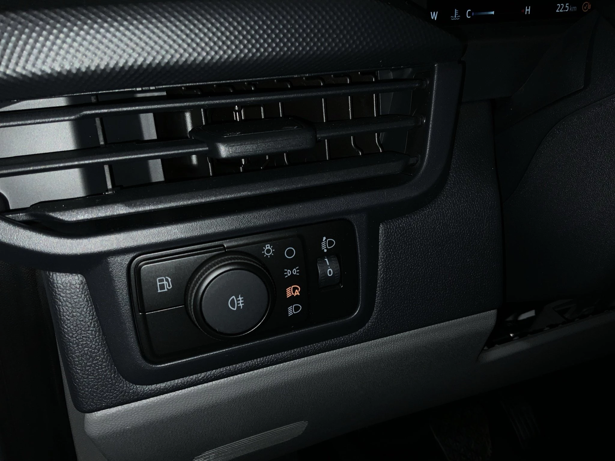 Ford Transit Custom Trend 2.5 Duratec PHEV 320 L1 CVT Kasten-LKW. 171 kW. 4-türig