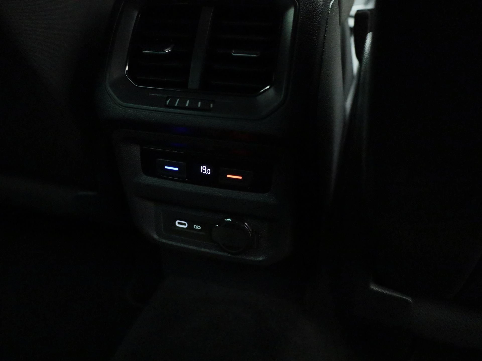 Volkswagen Tiguan 1.5 TSI 110kW DSG Life Business