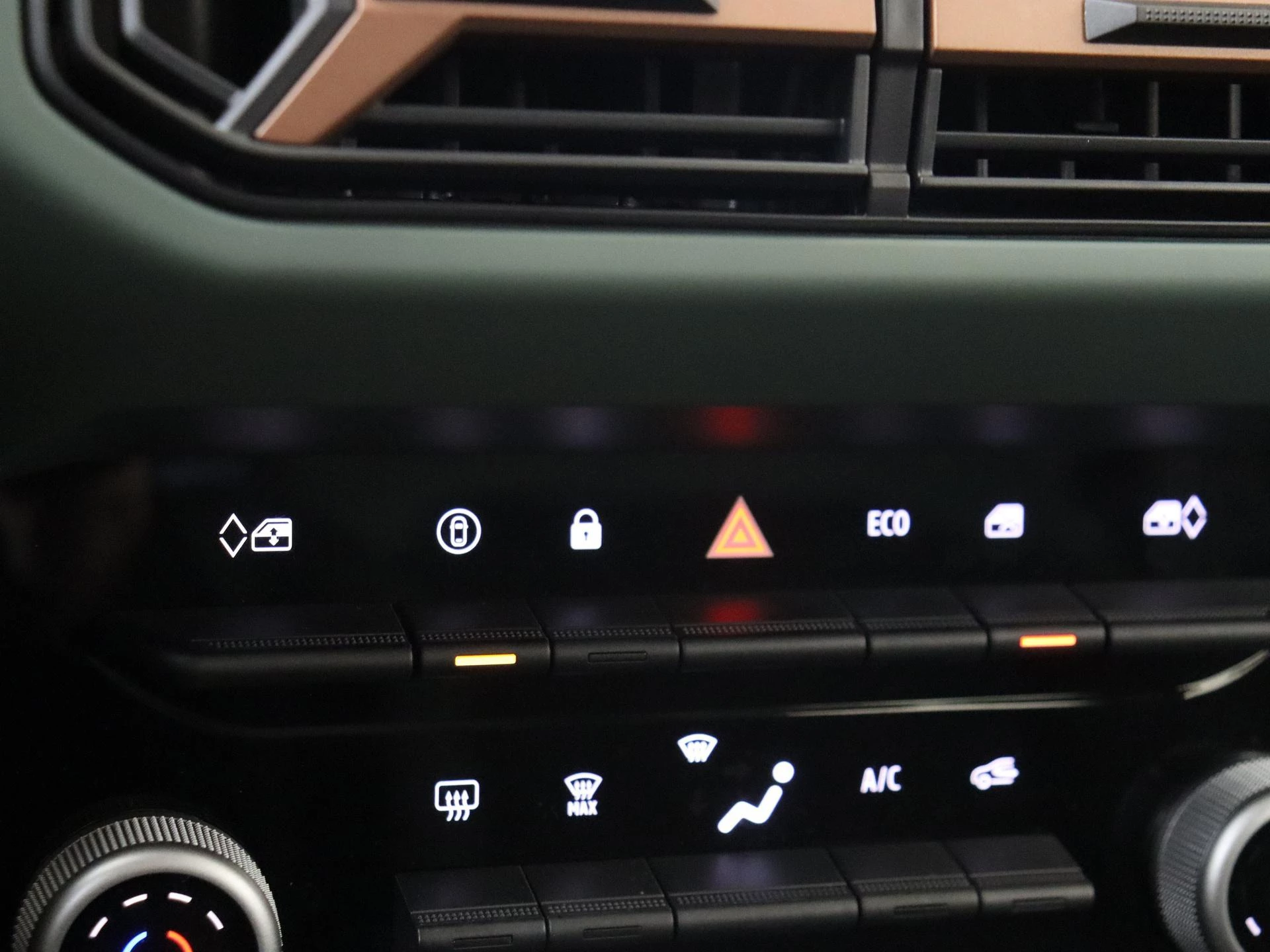 Dacia-Spring-image-19