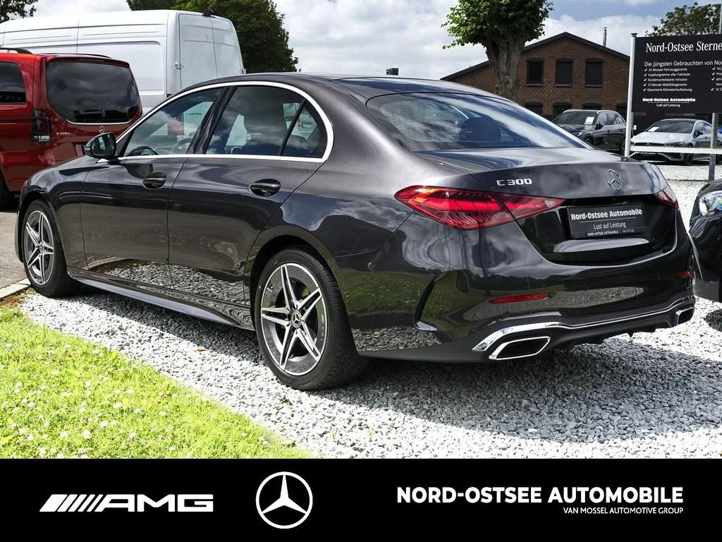 Mercedes-Benz C-Klasse 300 AMG AHK MBUX LED SHZ AMG Line