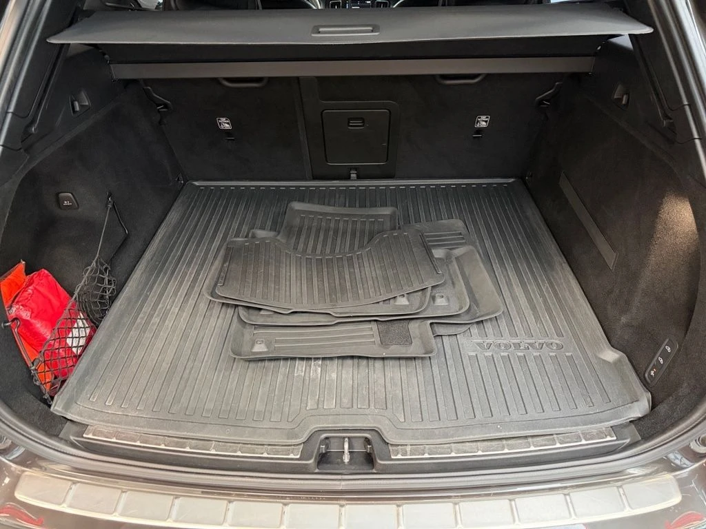 Volvo-XC60-image-12