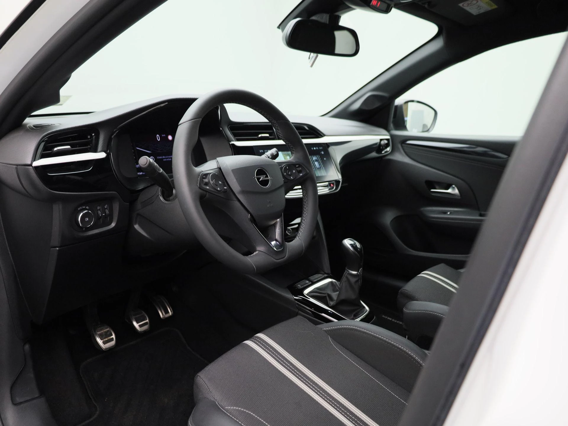 Opel-Corsa-image-32
