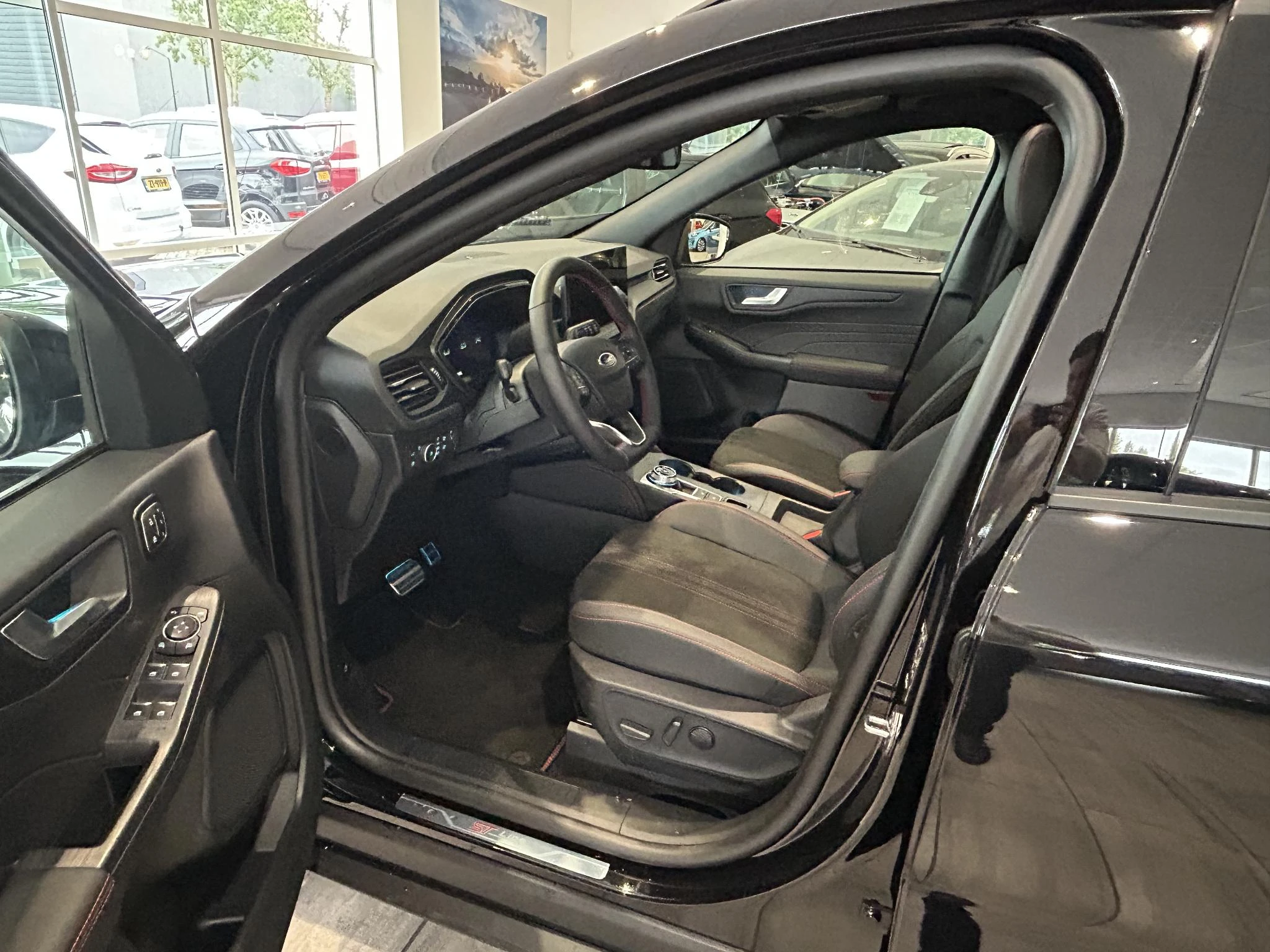 Ford-Kuga-image-8