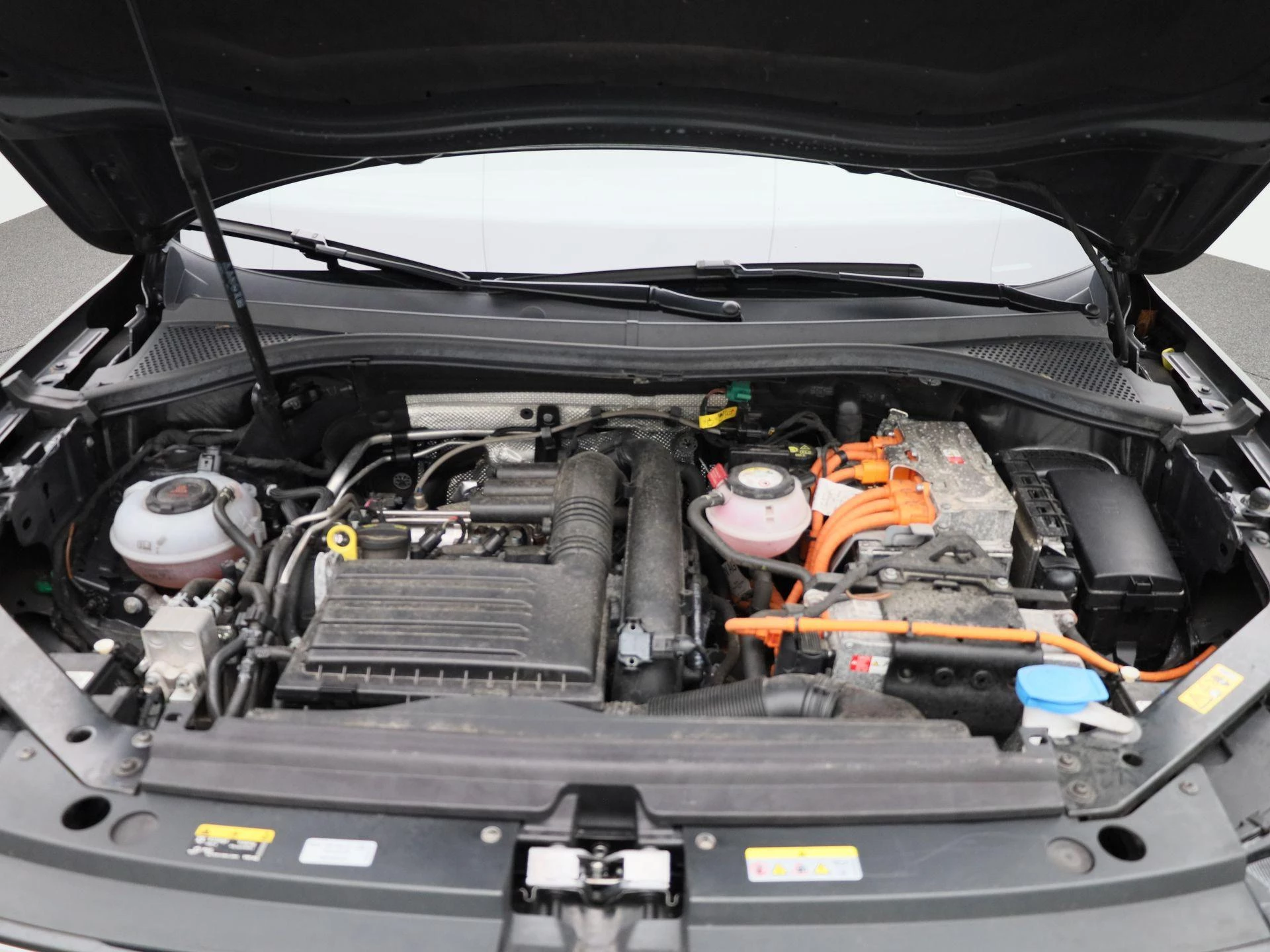 Volkswagen Tiguan 1.4 TSI eHybrid R-Line Business+ 245 PK|