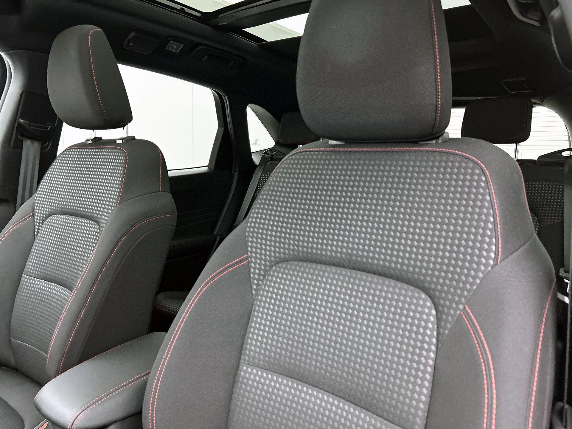 Ford-Kuga-image-10