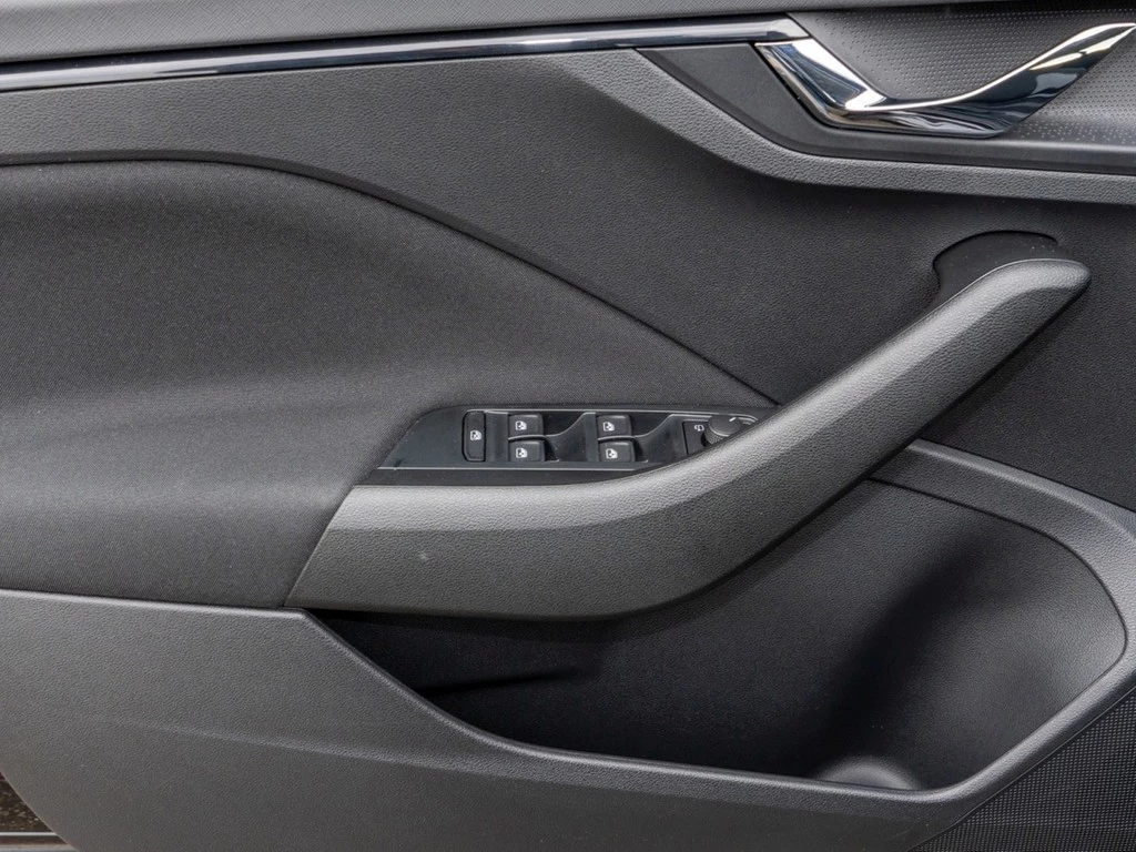 Škoda Kamiq 1,0 TSI DSG Tour