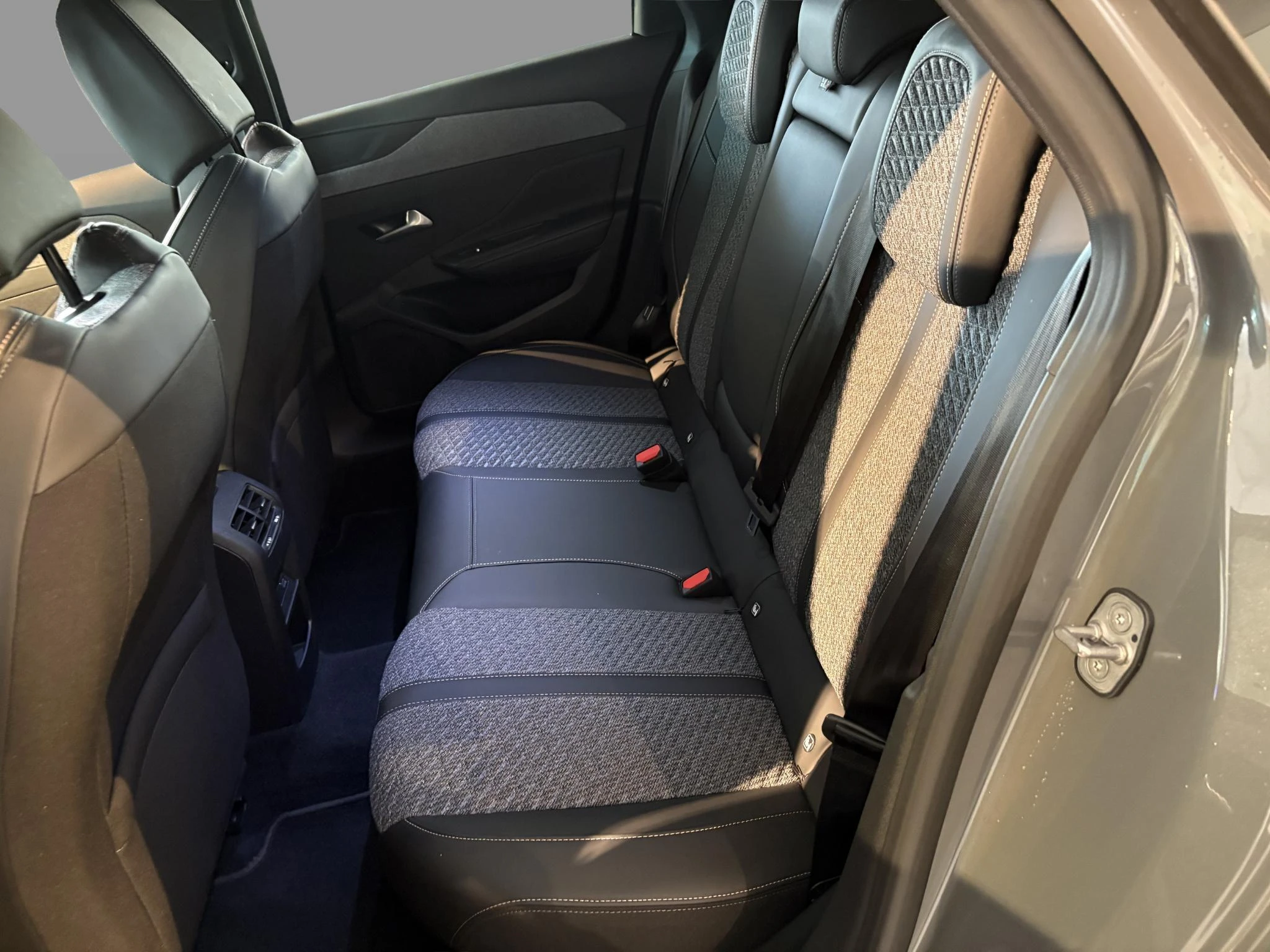 Peugeot-308-image-16