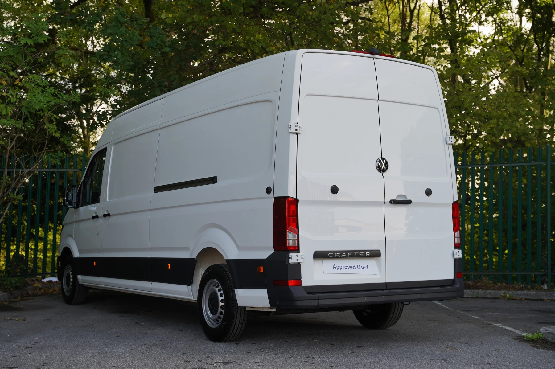 Volkswagen-Crafter-image-2