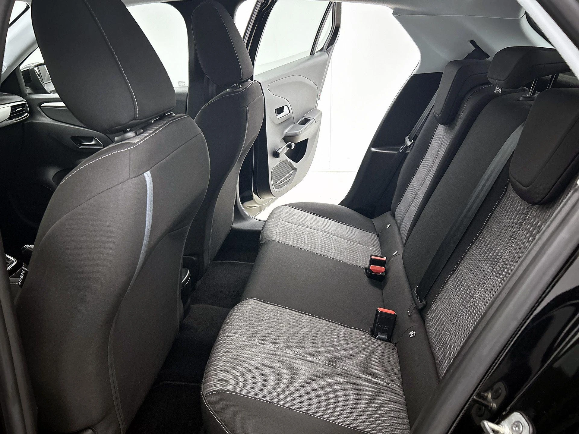 Opel-Corsa-image-26