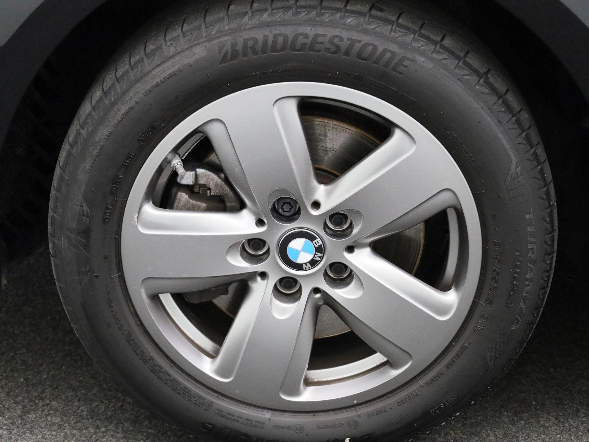 BMW Série 1 Hatch 116iA (80 kW)