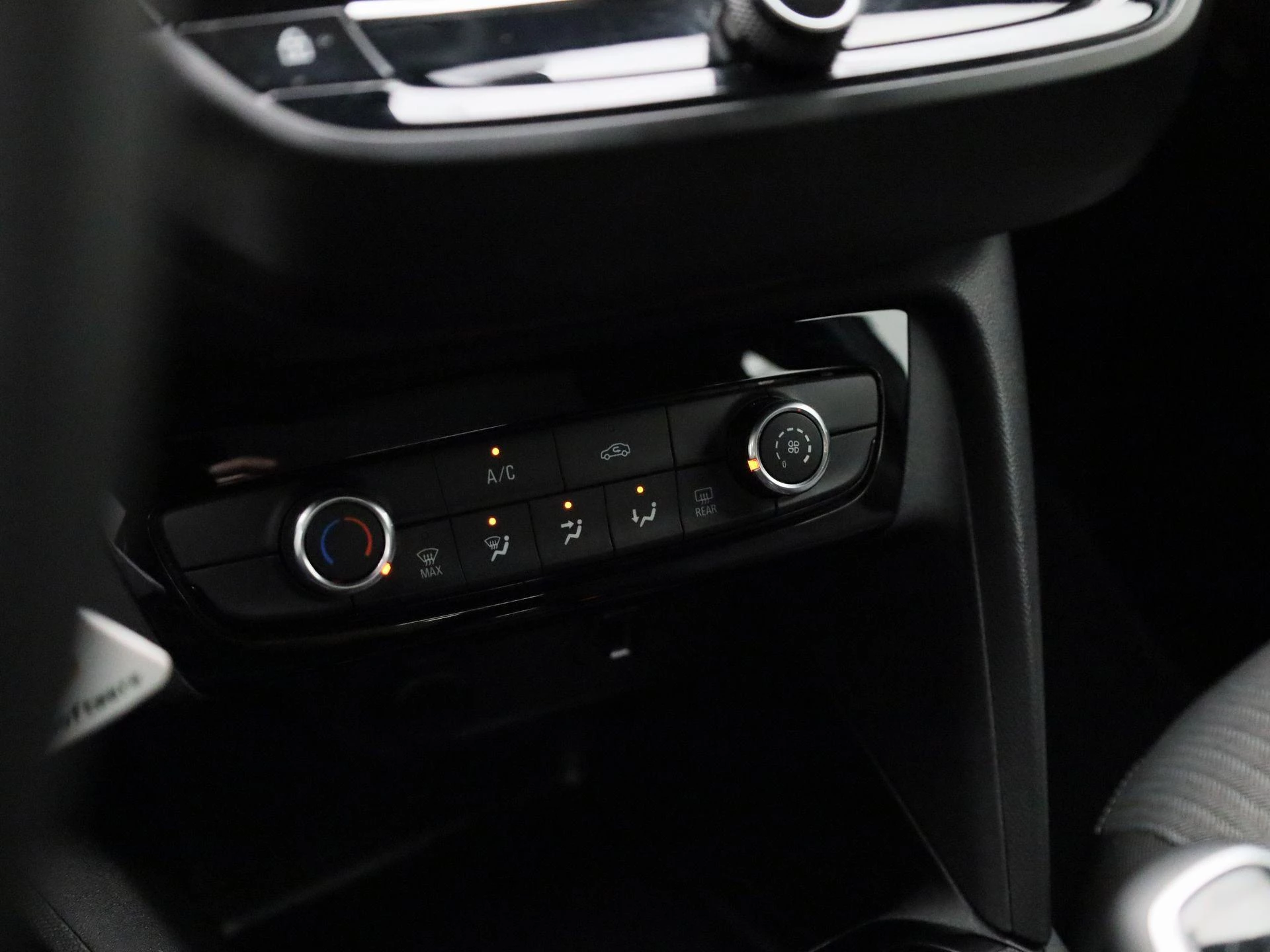 Opel-Corsa-image-14