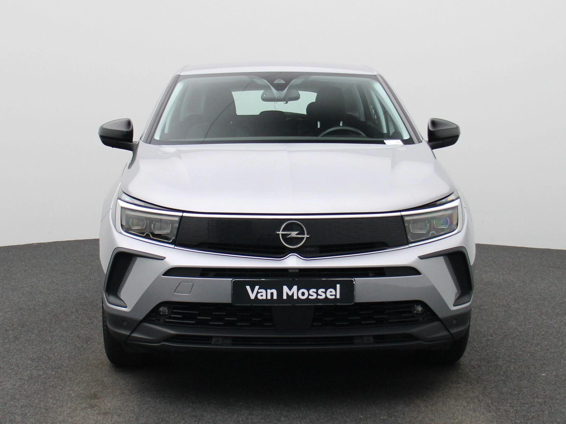 Opel-Grandland-image-2