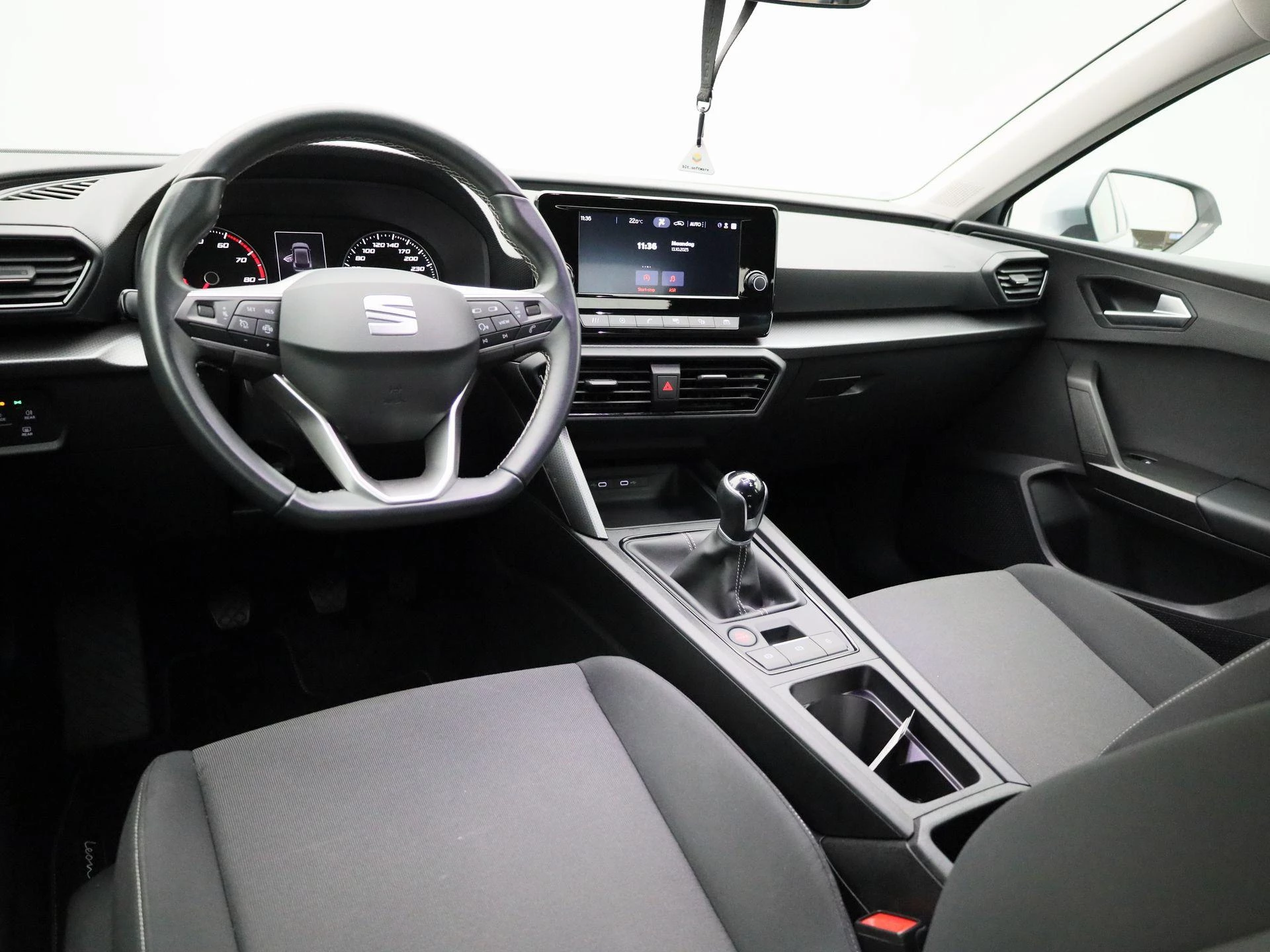 SEAT-Leon-image-6