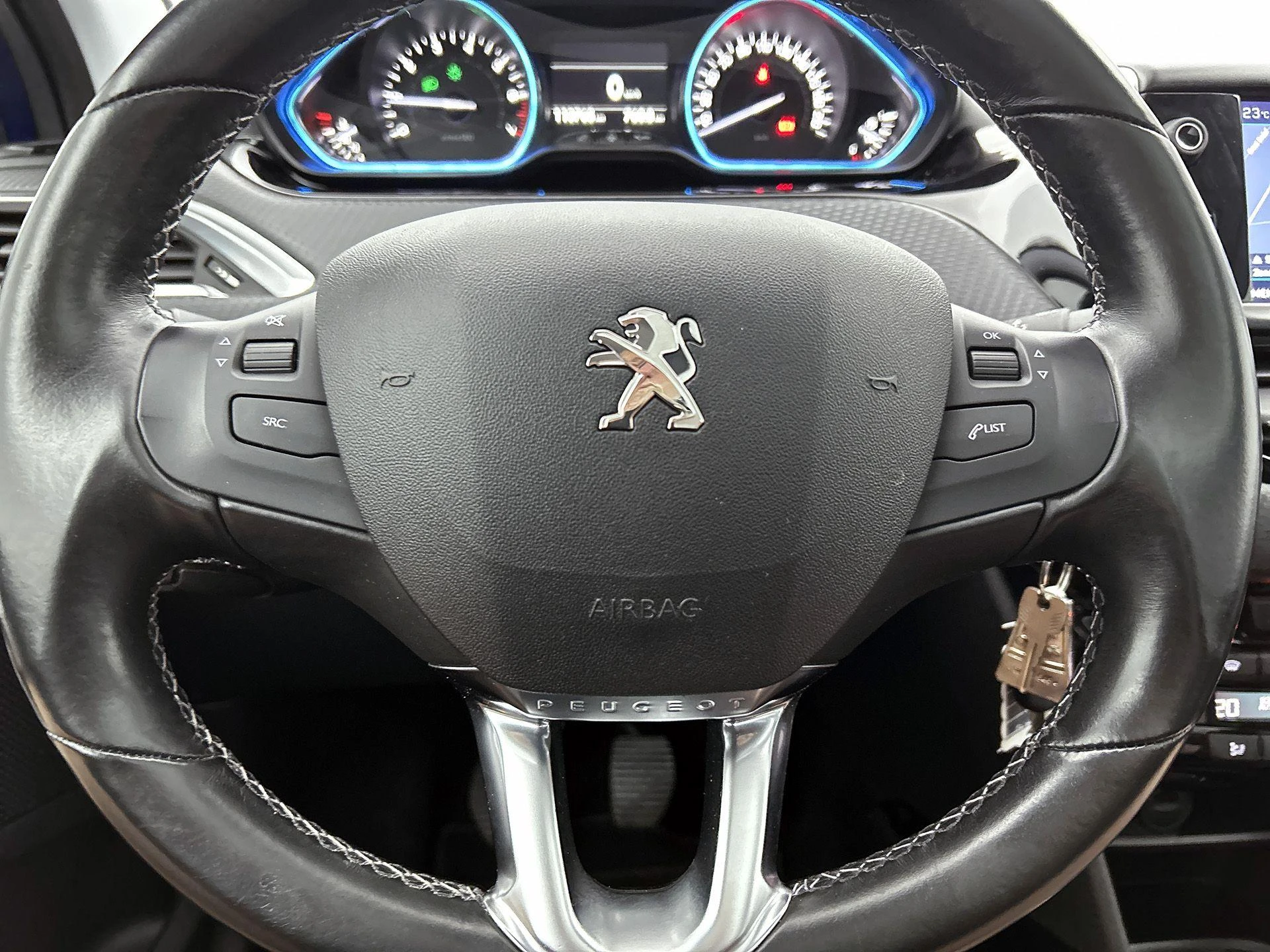 Peugeot 2008 1.2 PureTech Allure