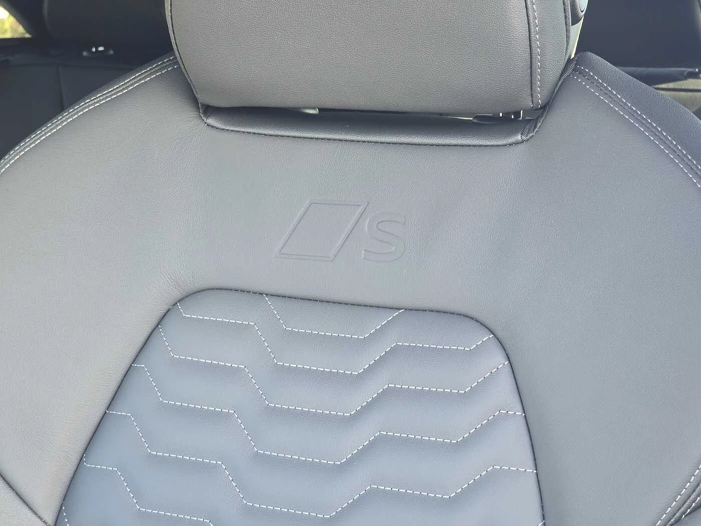 Audi-A6 Sportback e-tron-image-41