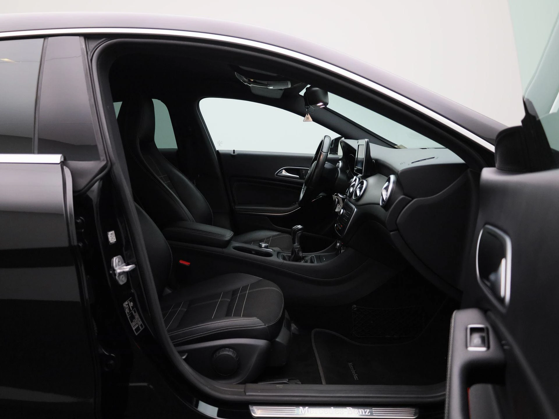Mercedes-Benz CLA Shooting Brake 180 Ambition