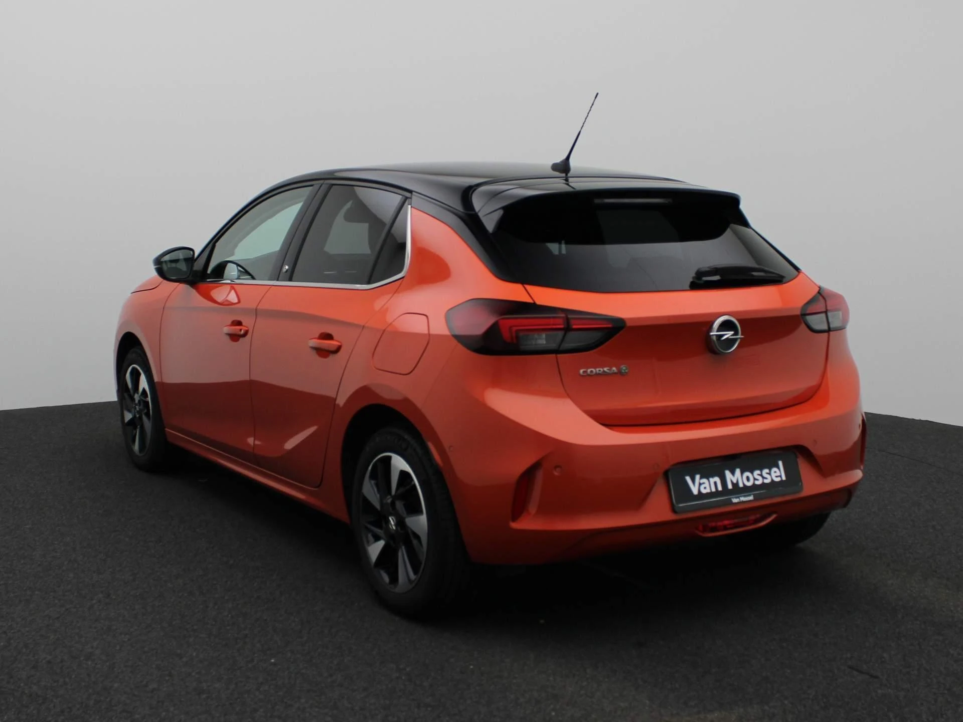 Opel-Corsa-e-image-1