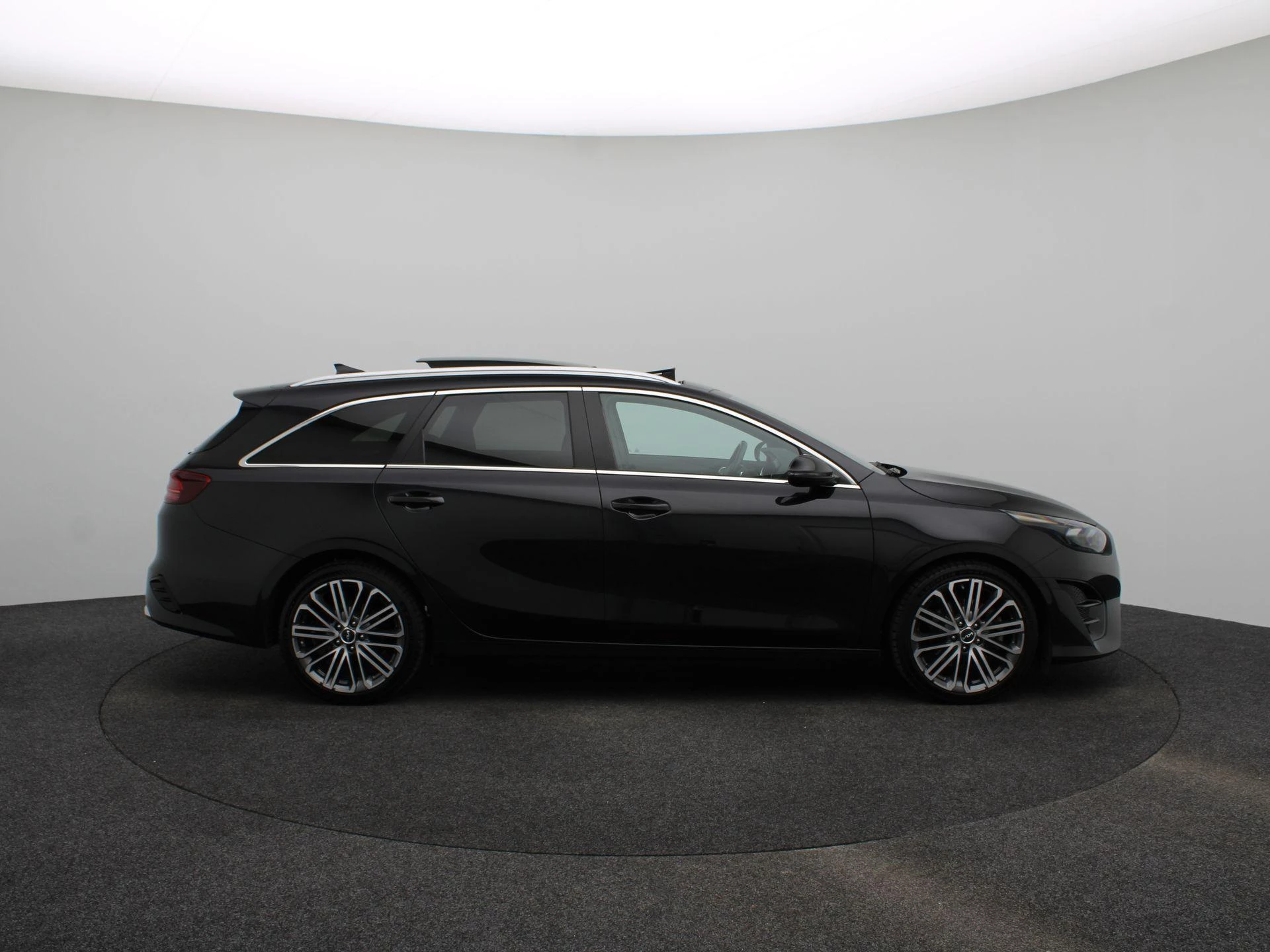 Kia Ceed Sportswagon 1.5 T-GDi GT-PlusLine