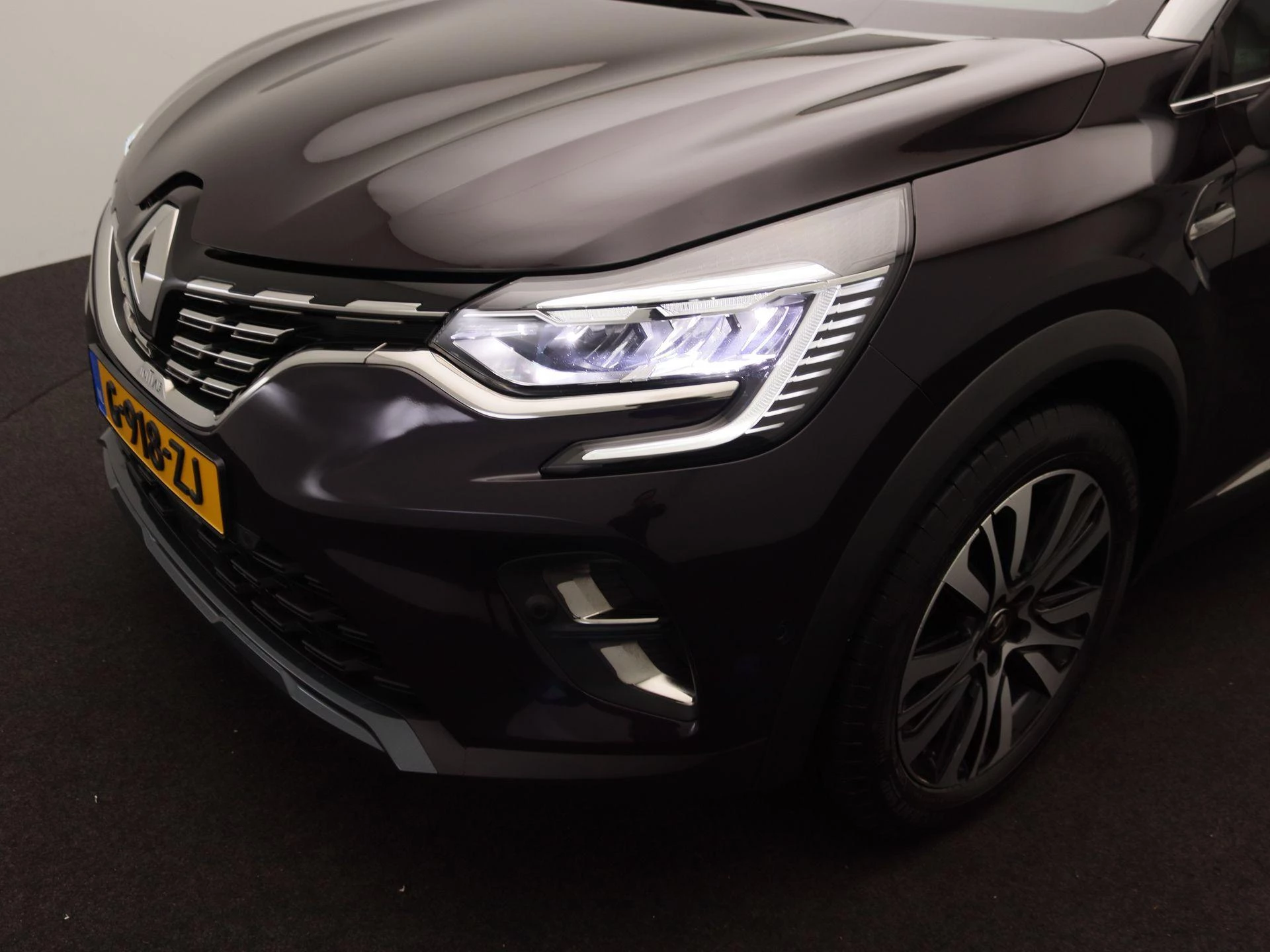 Renault-Captur-image-15