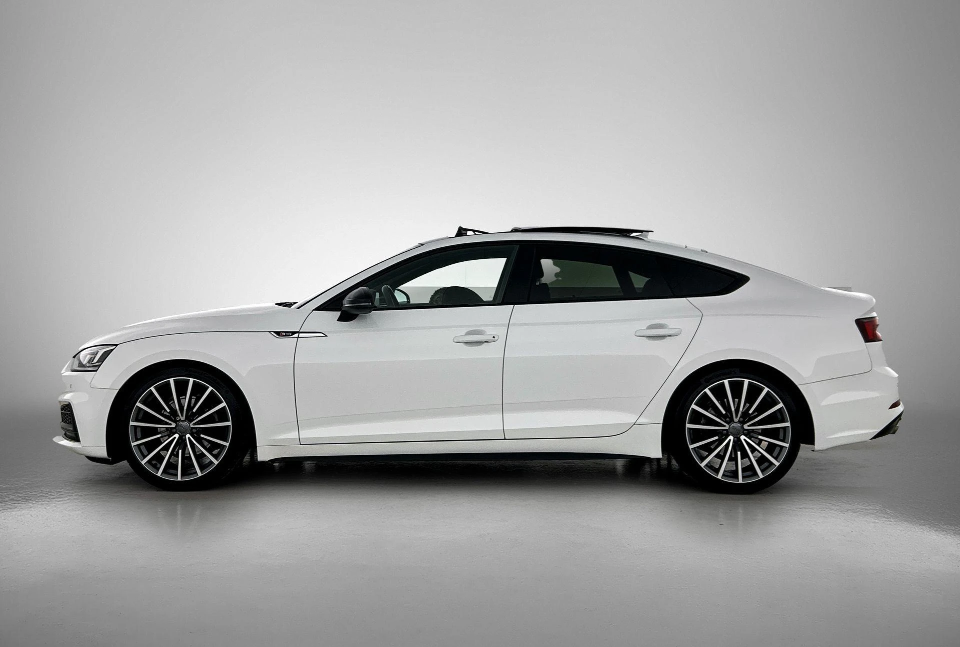 Audi-A5-image-1