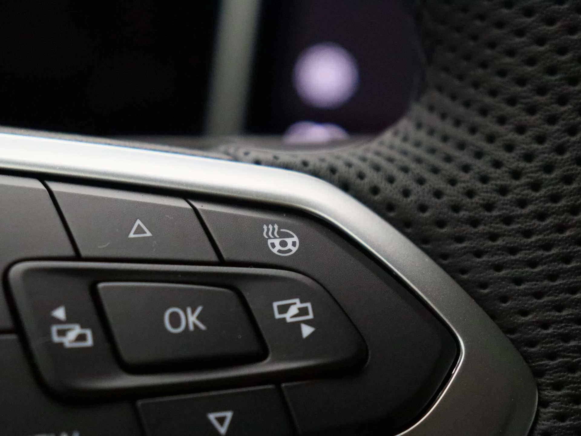 Volkswagen-Golf-image-33