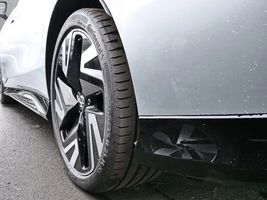 Volkswagen-ID.7-image-4