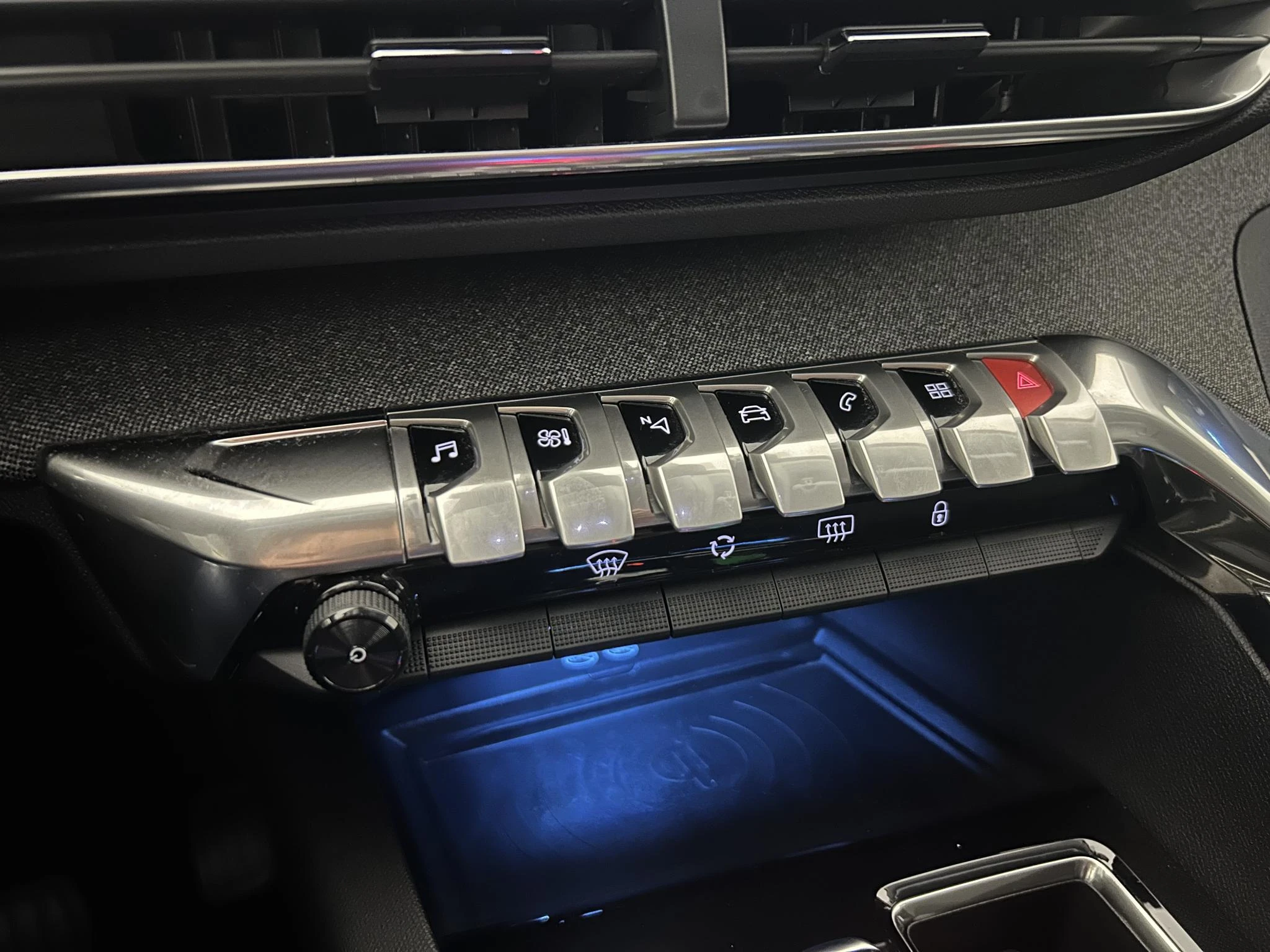 Peugeot-5008-image-16