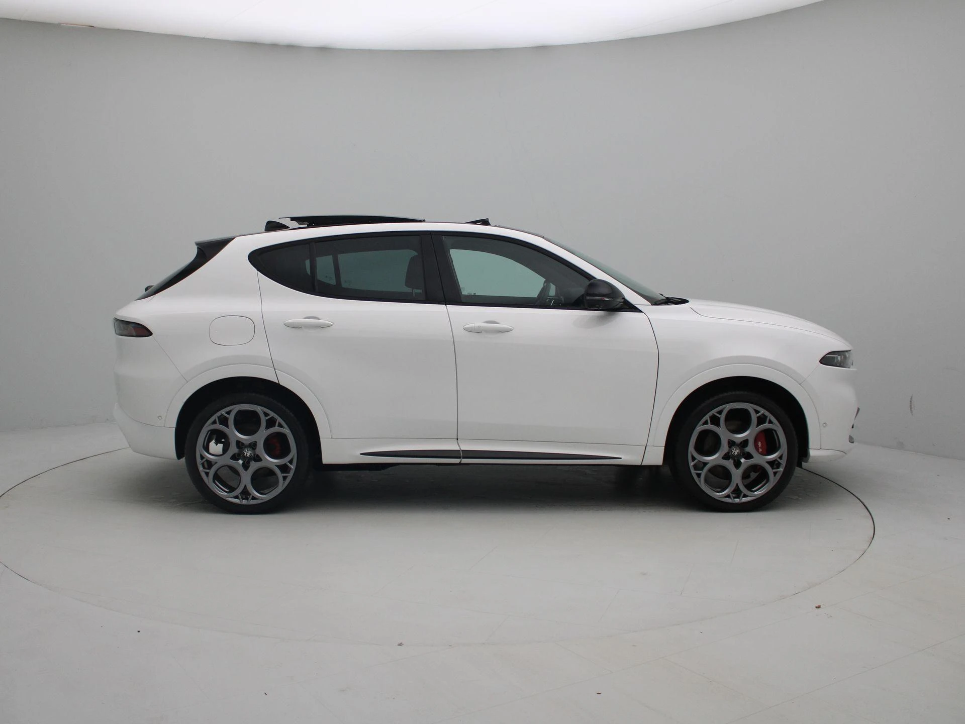 Alfa Romeo-Tonale-image-5