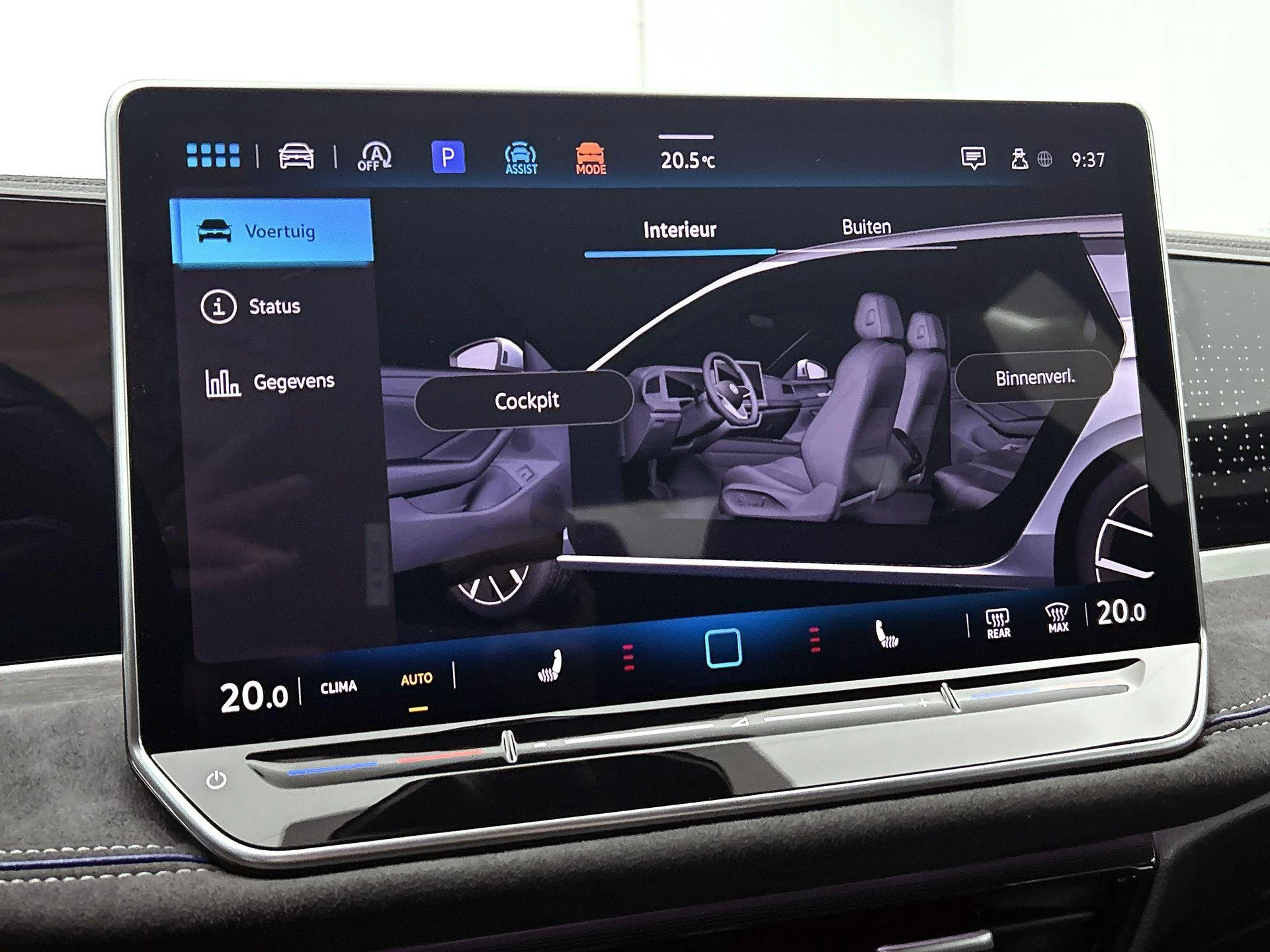 Volkswagen-Passat-image-14