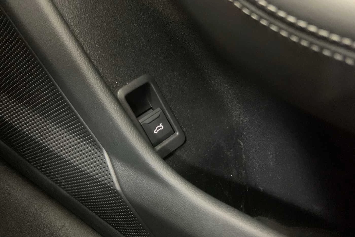 Audi-A6-image-14
