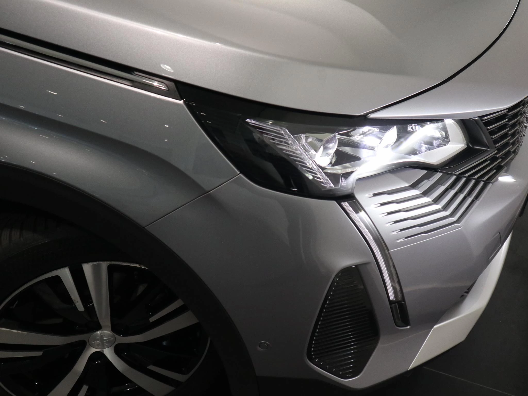 Peugeot-5008-image-27