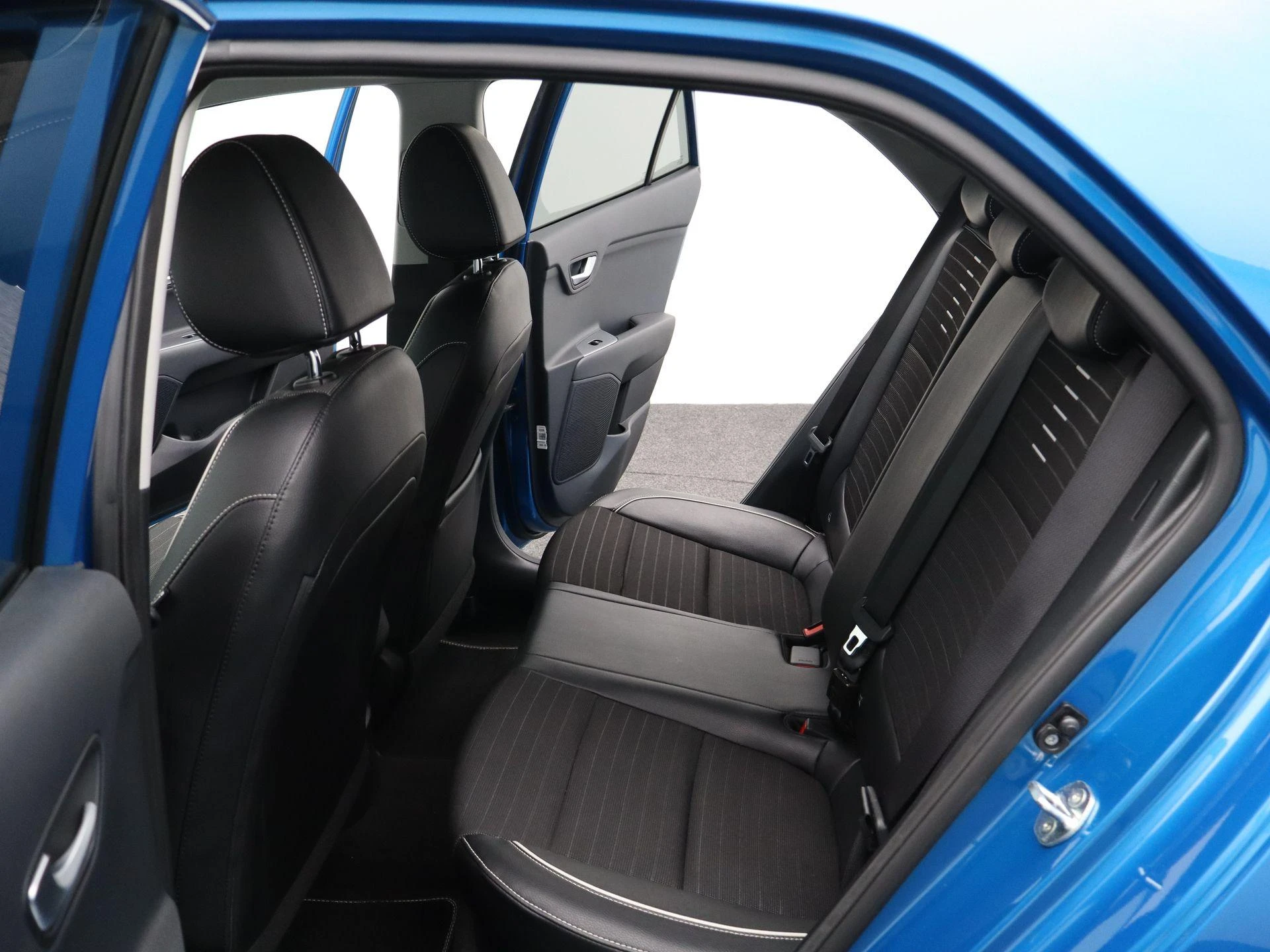 Kia-Rio-image-11